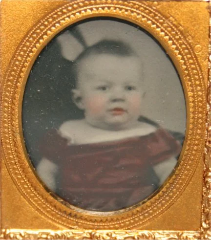 16thPlateTintedAmbroBabyInAFullTherm (2).jpg