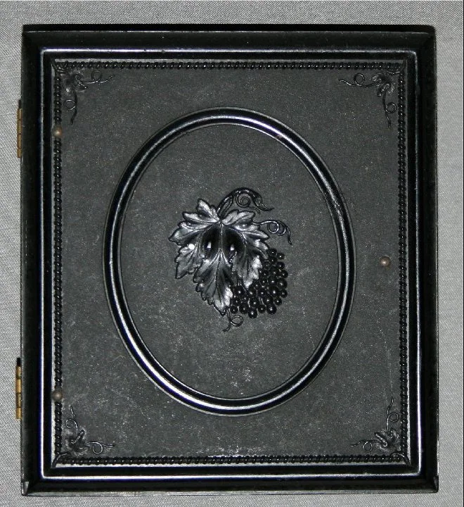 6th Plate Ambrotype_OldManWithBeardRubyLining (2).jpg