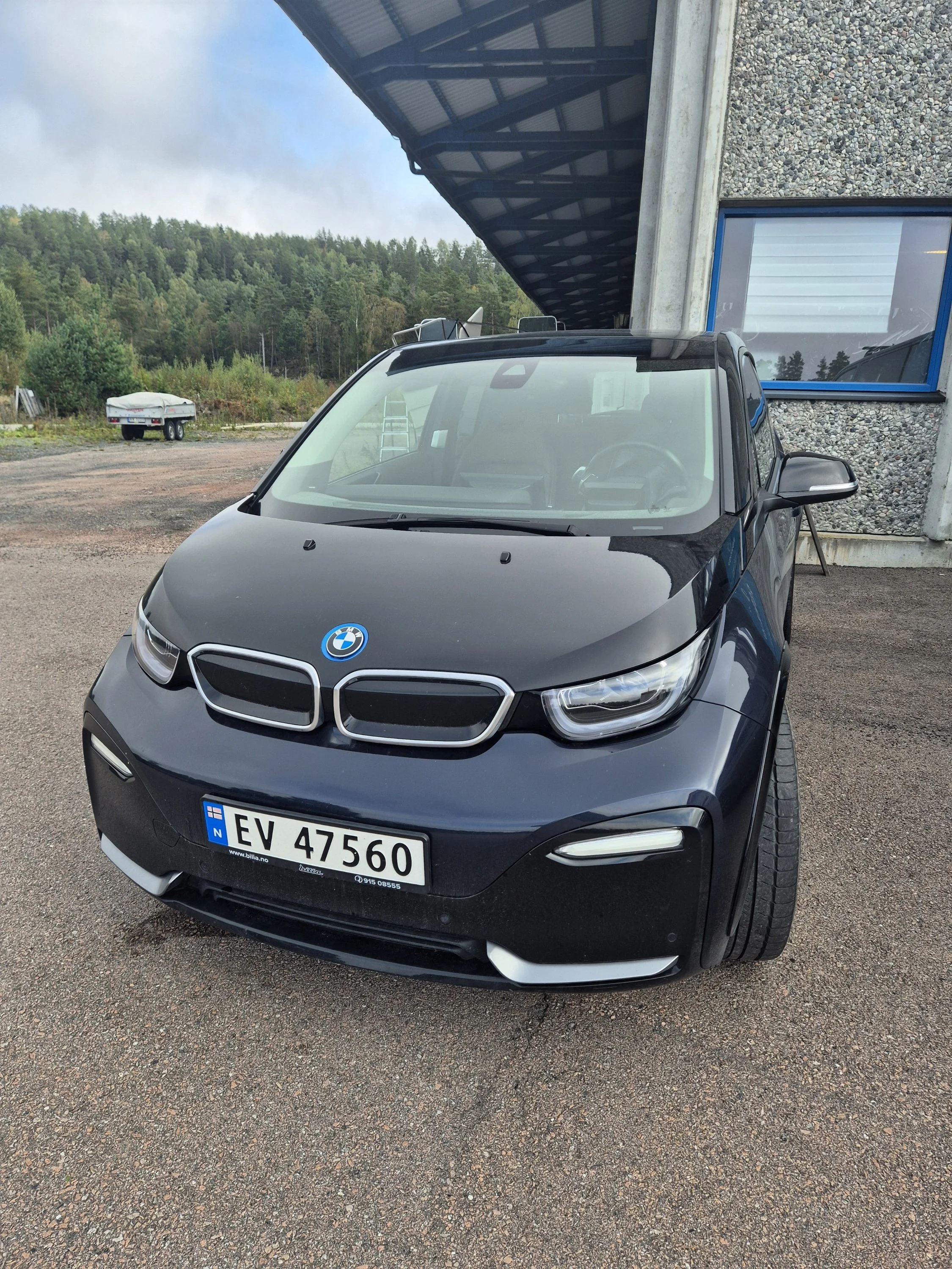 SOLGT - MOTTATT BUD 170.000 På vegne av bobestyrer har vi en BMW I i3s til salgs.