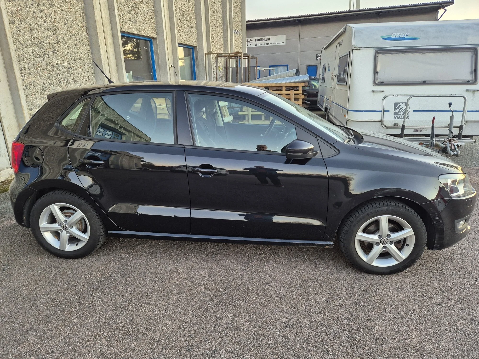 SOLGT - 55.000 Kr - På vegne av bobestyrer har vi en Volkswagen Polo, KUN 83580 km til salgs.