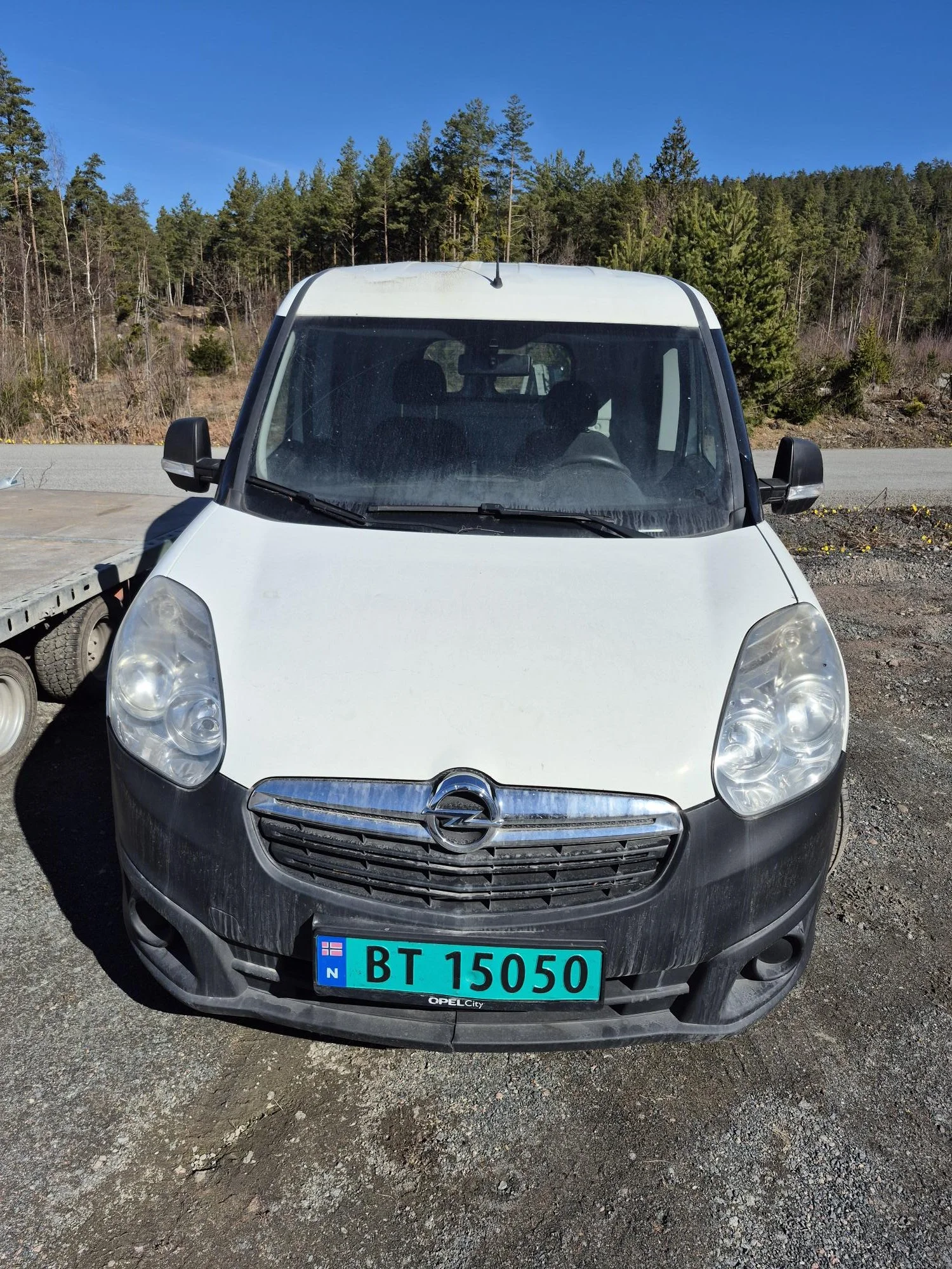 SOLGT- På vegne av bobestyrer har vi en varebil til salgs.