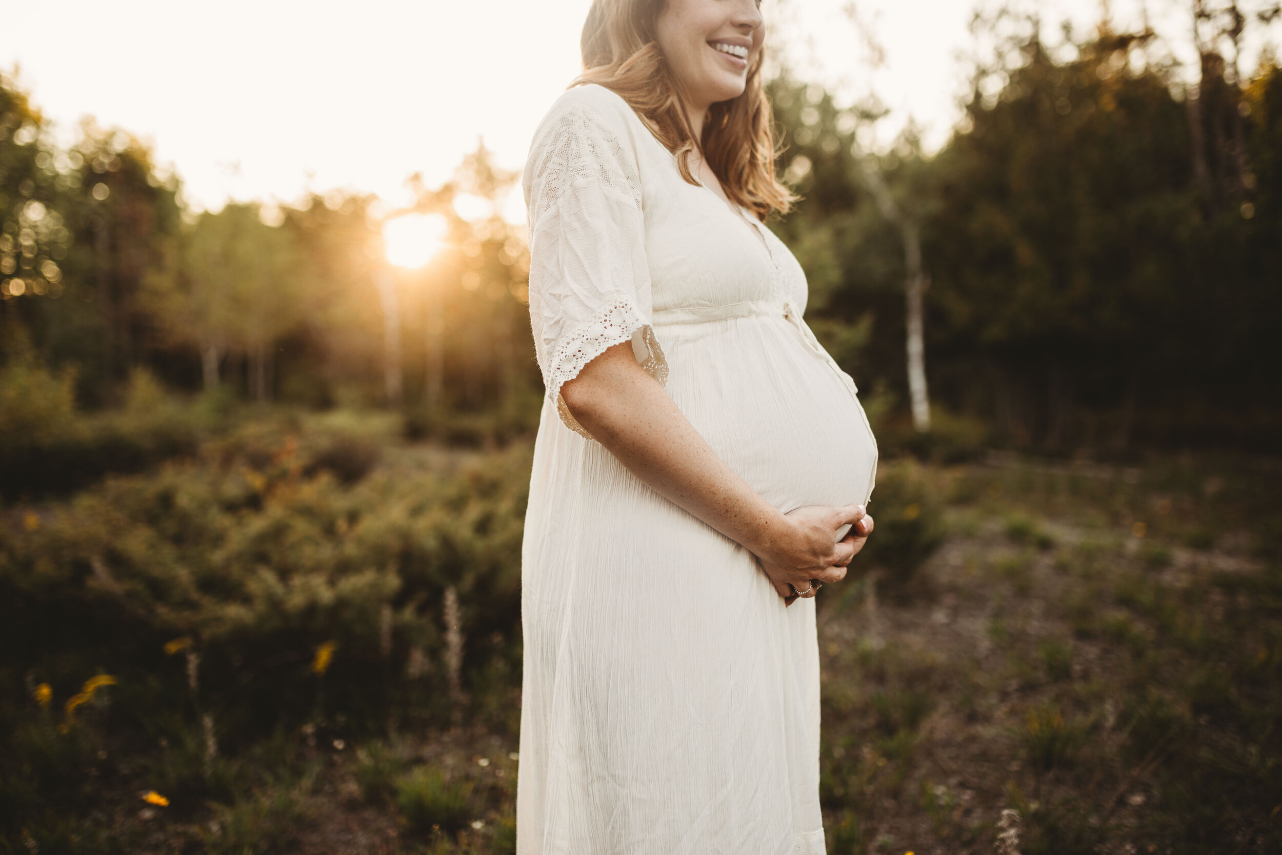 allielikophotography-ottawa-maternitysession-25.jpg