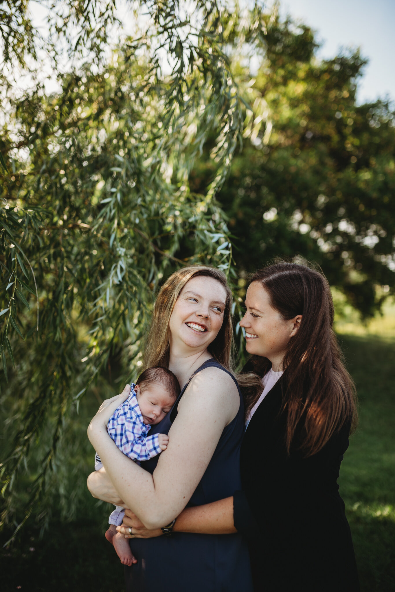 allielikophotography-familyphotographer-ottawa-newbornsession-16.jpg