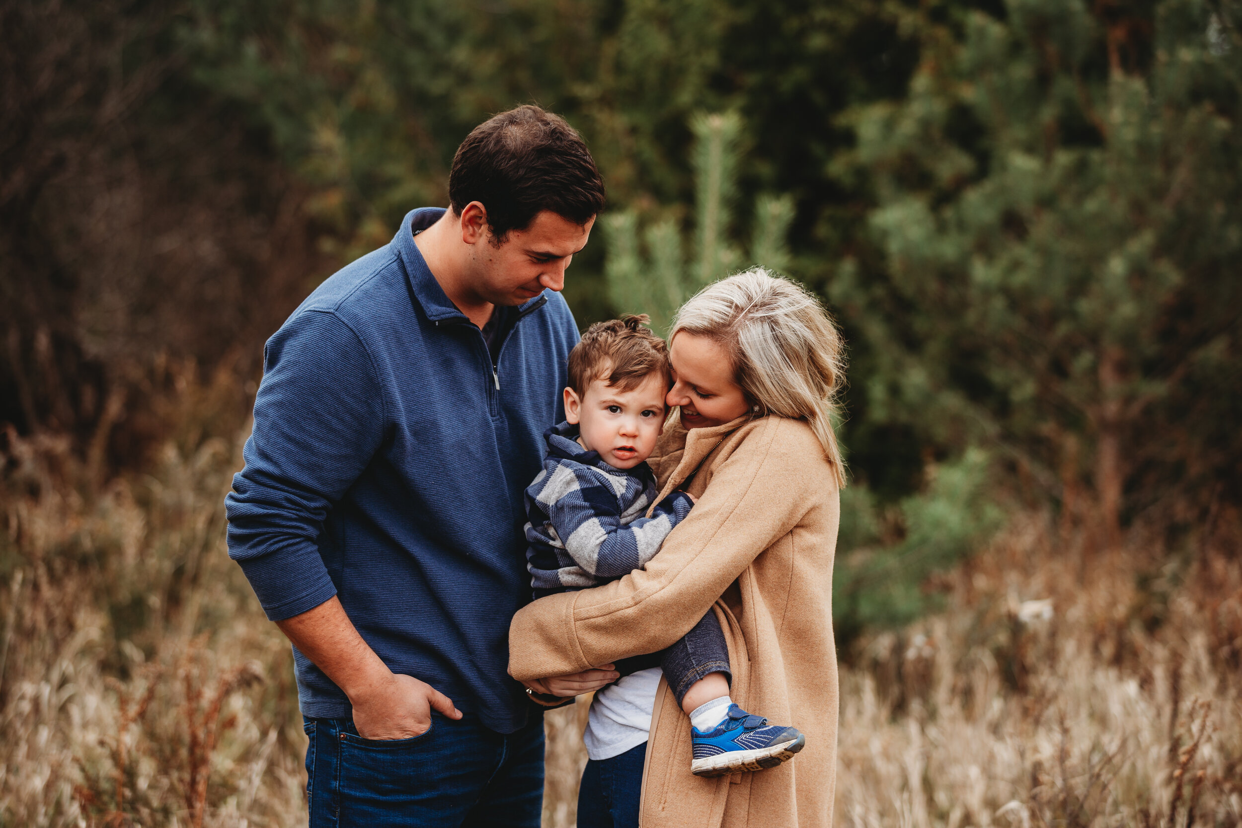 allielikophotography-christmasminisessions-ottawa-familyphotographer-7.jpg