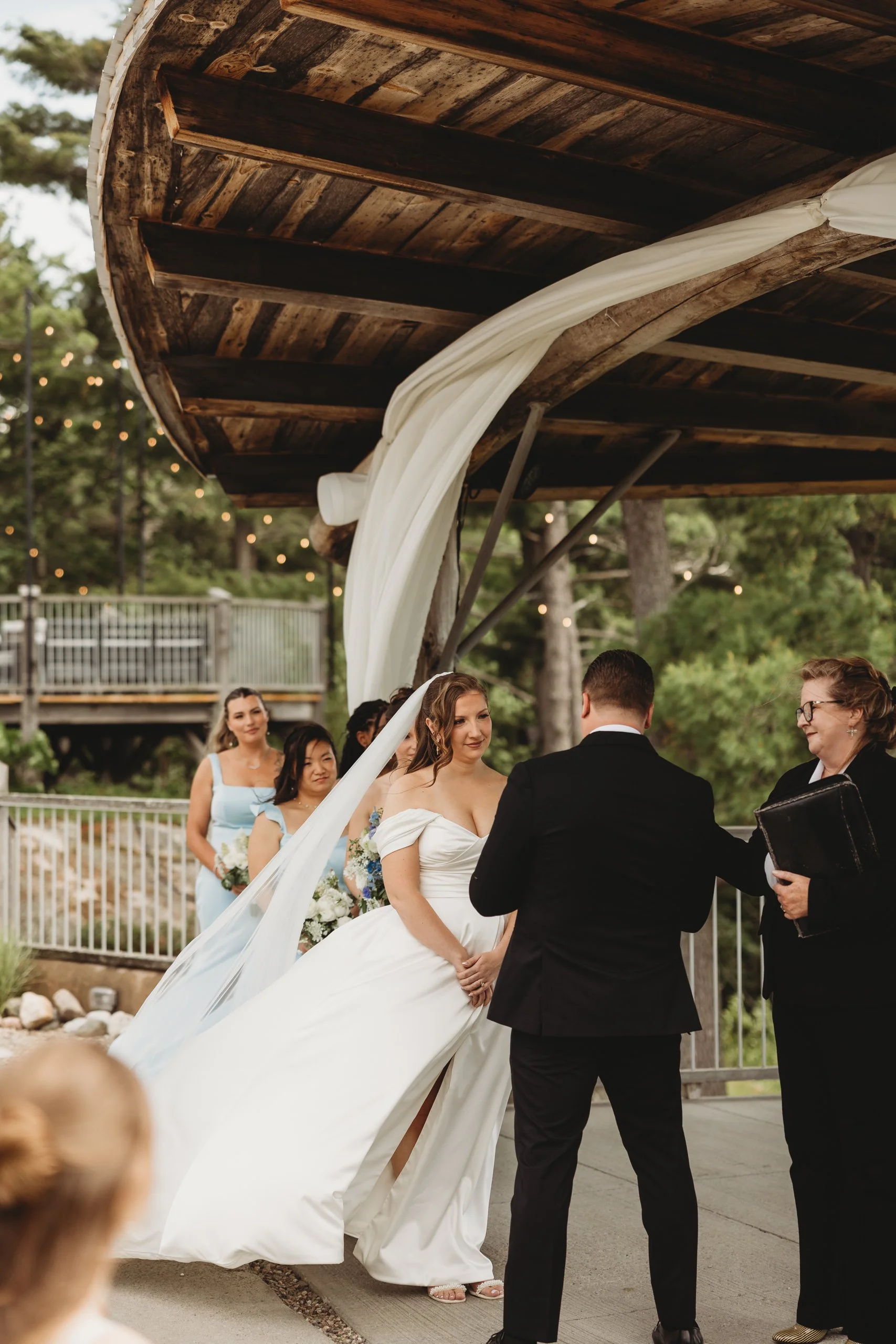 allielikophotography-ottawaweddingphotographer-lebelvedere-ottawaweddings (30 of 1).jpg