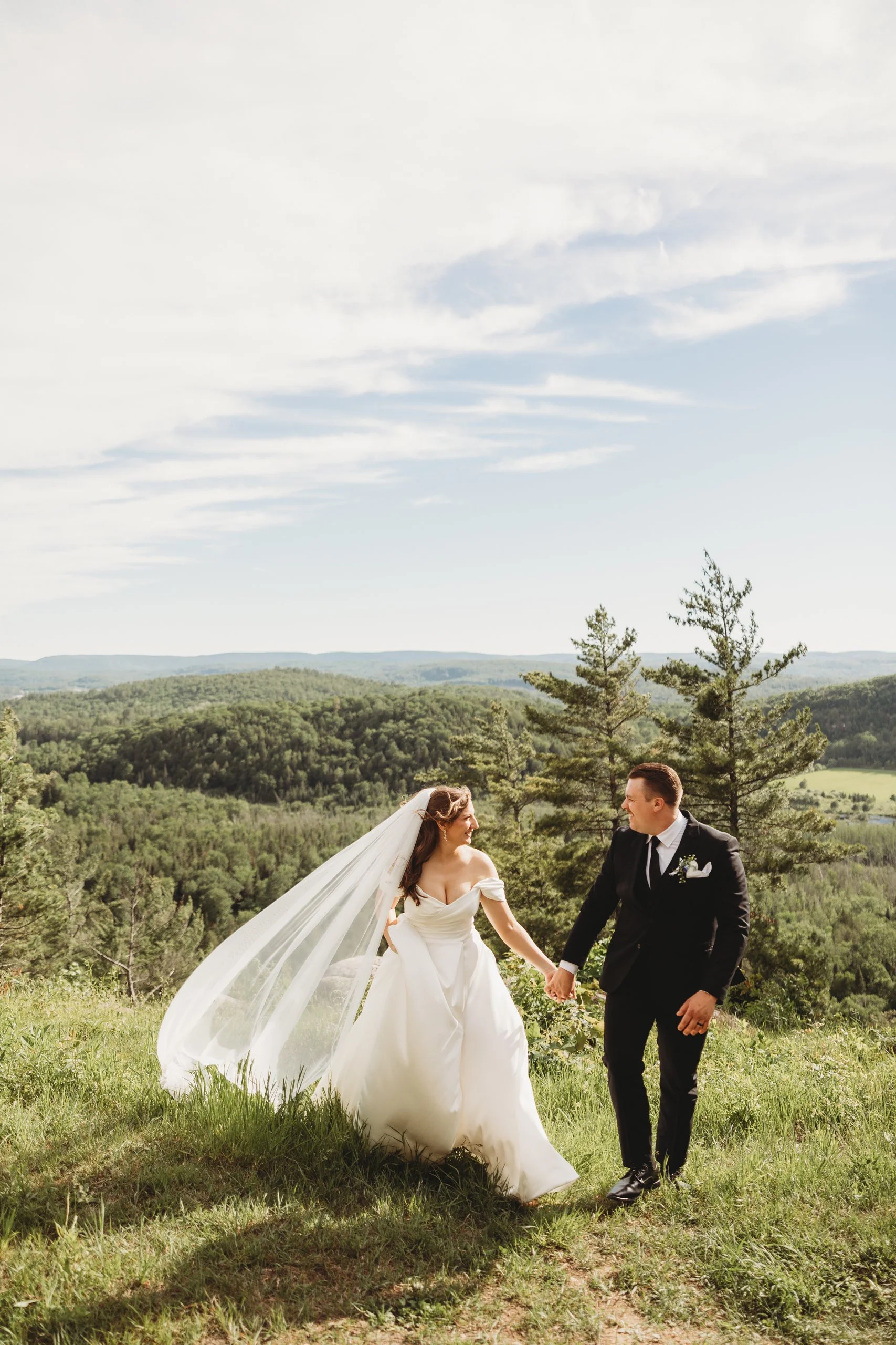 allielikophotography-ottawaweddingphotographer-lebelvedere-ottawaweddings (49 of 1).jpg