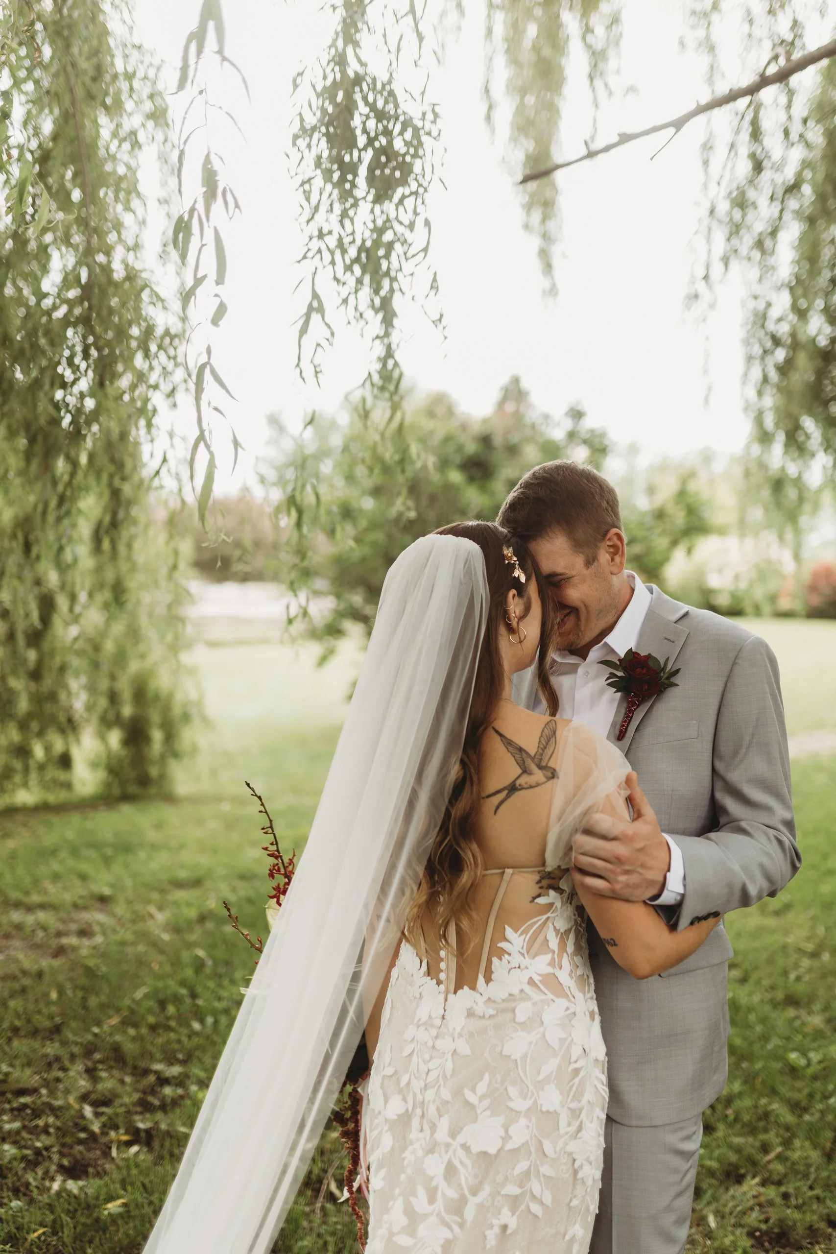 allielikophotography-ottawaweddingphotographer-evermoreweddings (9 of 1).jpg