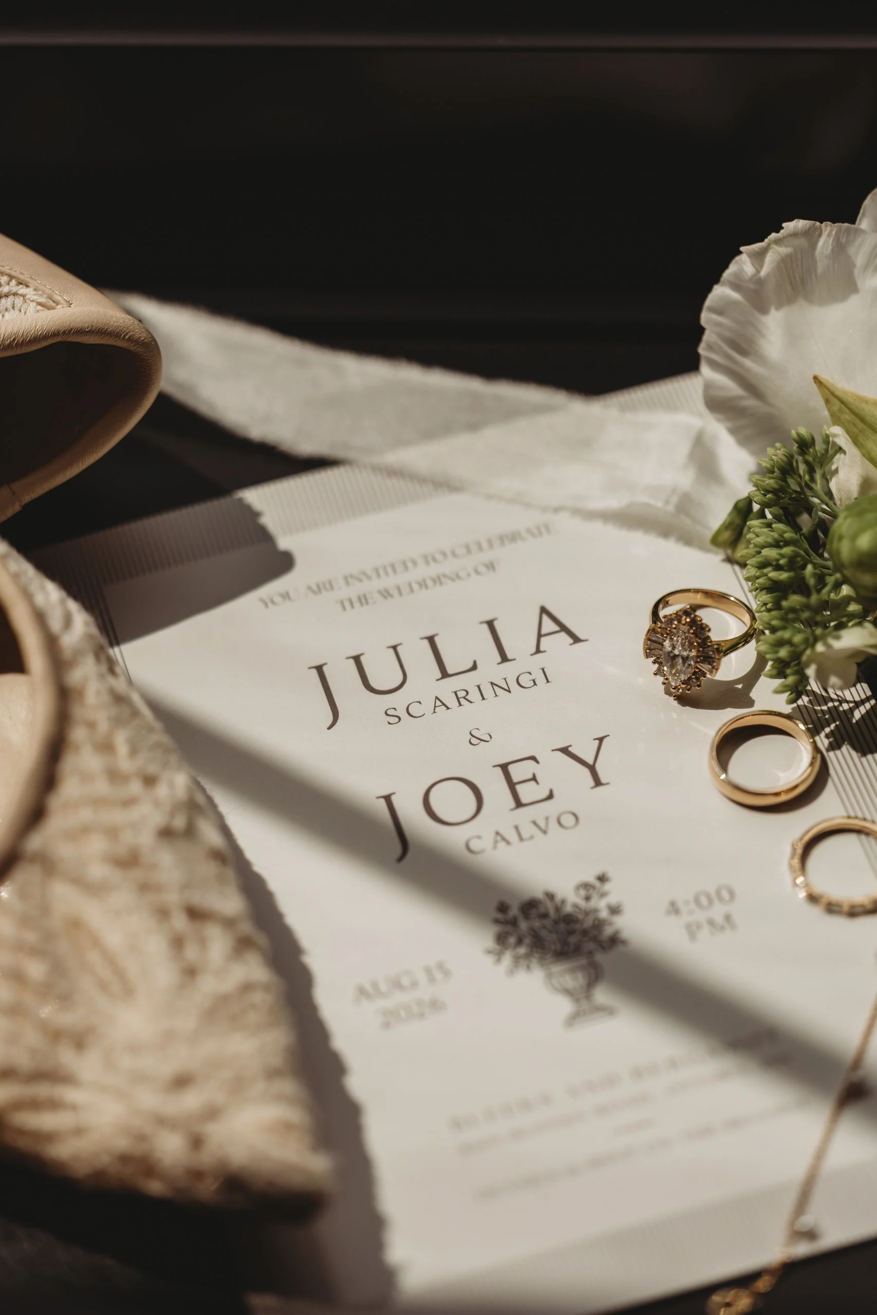 allielikophotography-ottawaweddingphotographer-bleeksandbergamot (1 of 1).jpg