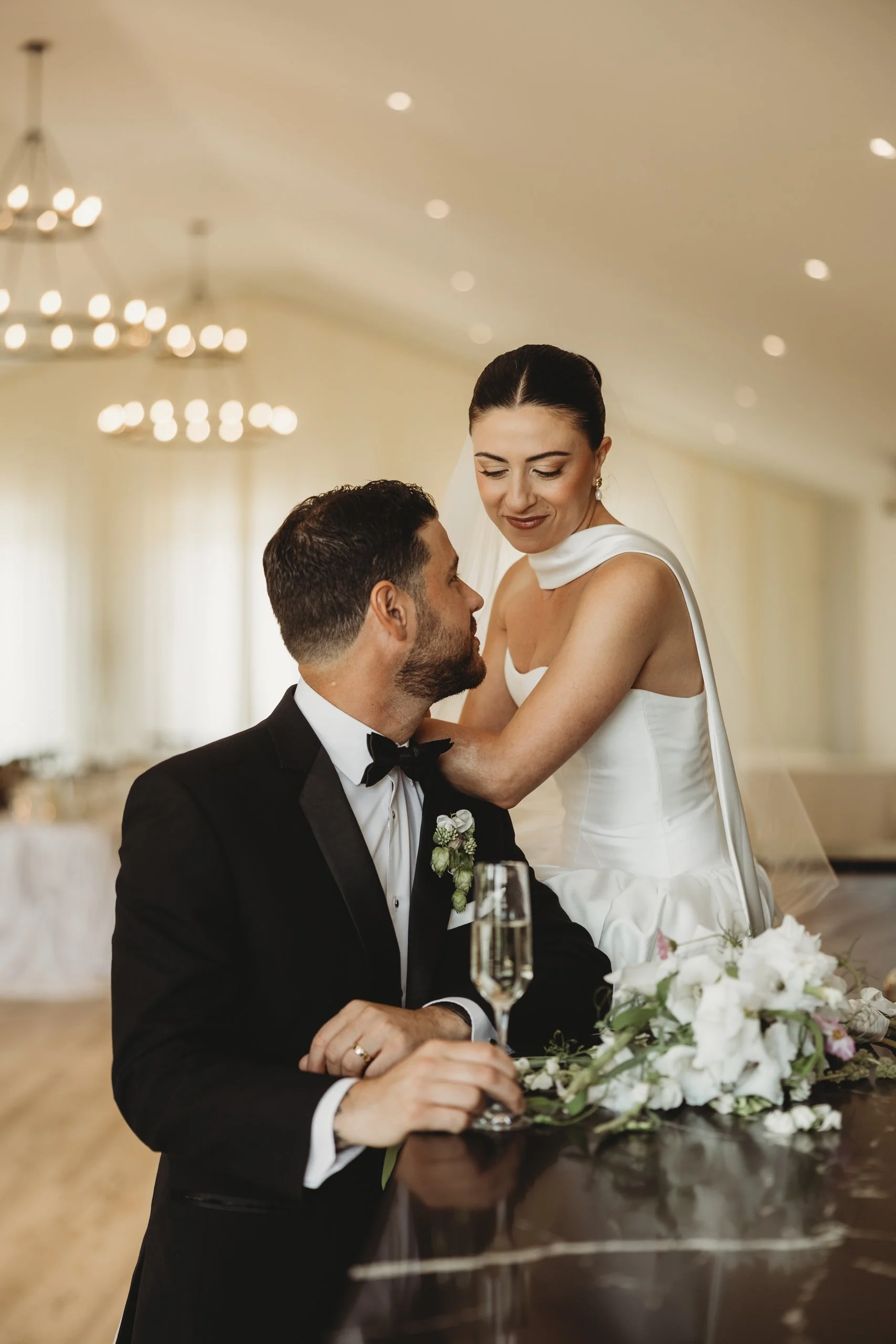 allielikophotography-ottawaweddingphotographer-bleeksandbergamot (74 of 1).jpg