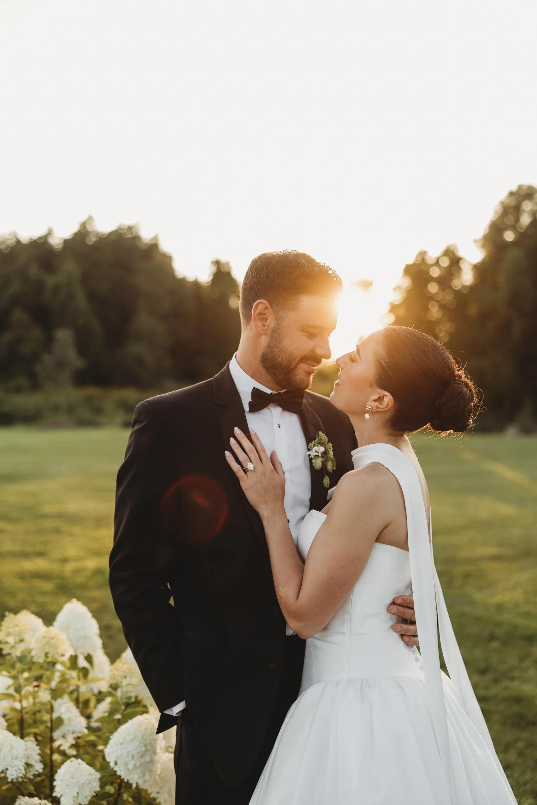 allielikophotography-ottawaweddingphotographer-bleeksandbergamot (130 of 1).jpg