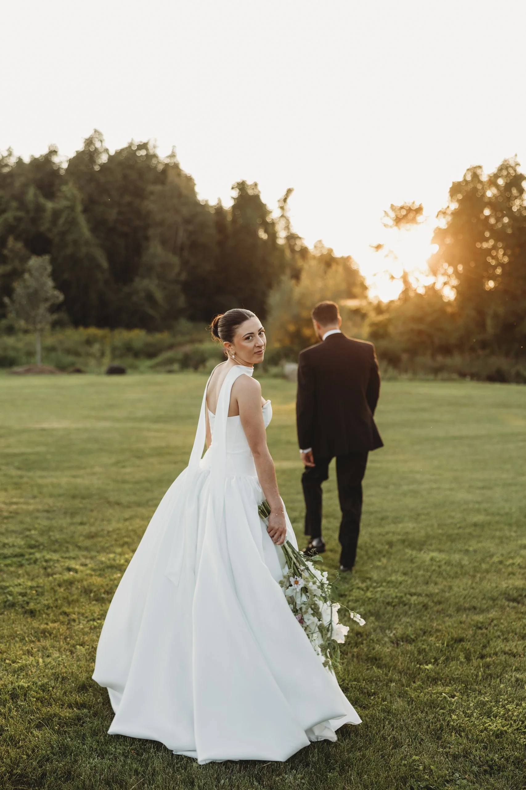 allielikophotography-ottawaweddingphotographer-bleeksandbergamot (139 of 1).jpg
