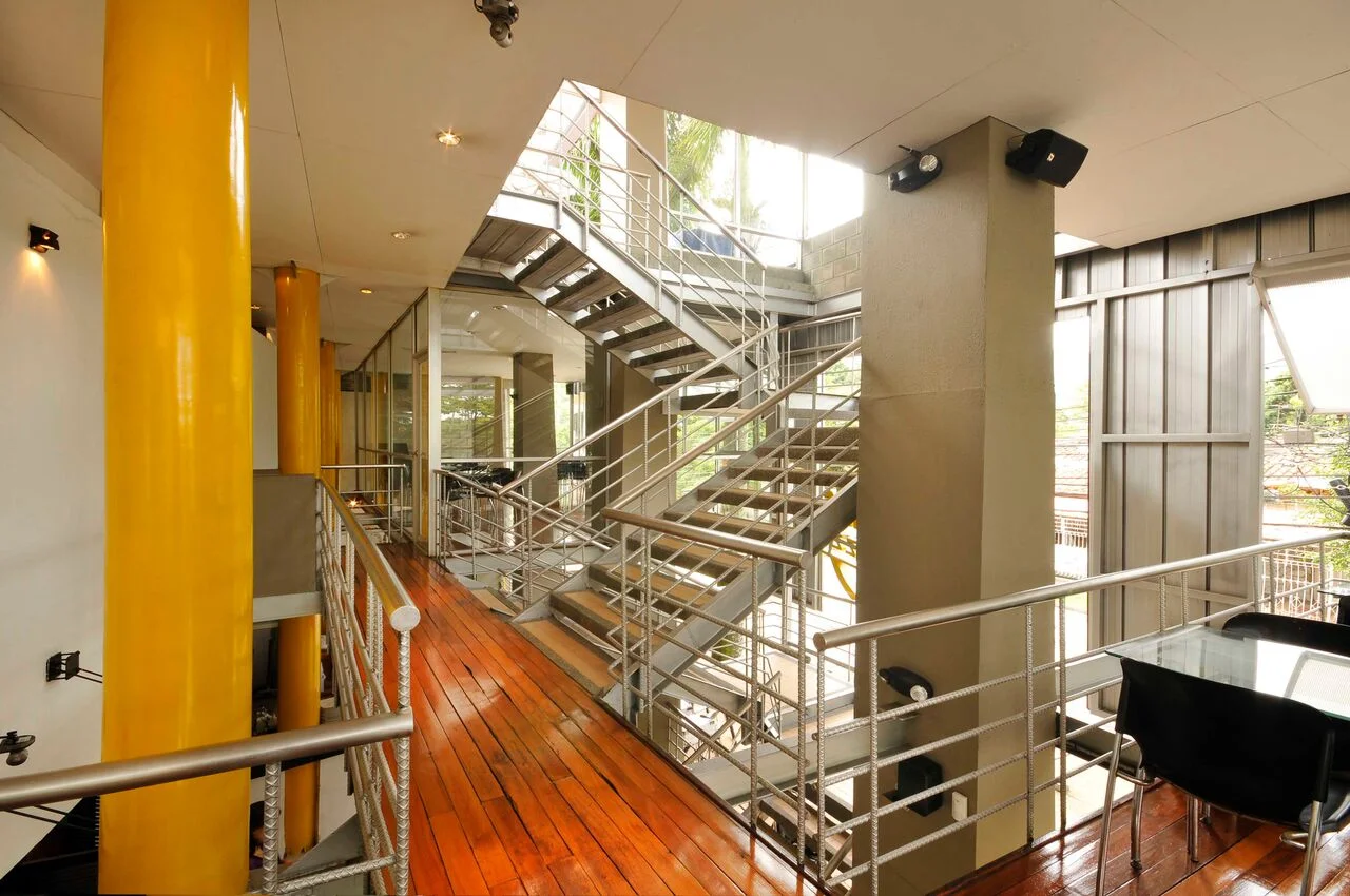 restaurant chain karen s pizza