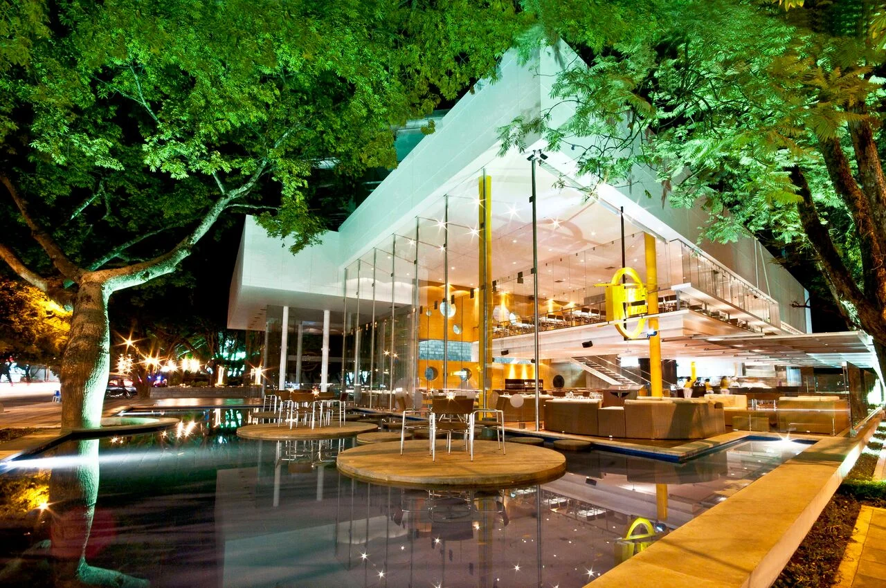 restaurant chain karen s pizza