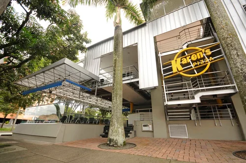 restaurant chain karen s pizza