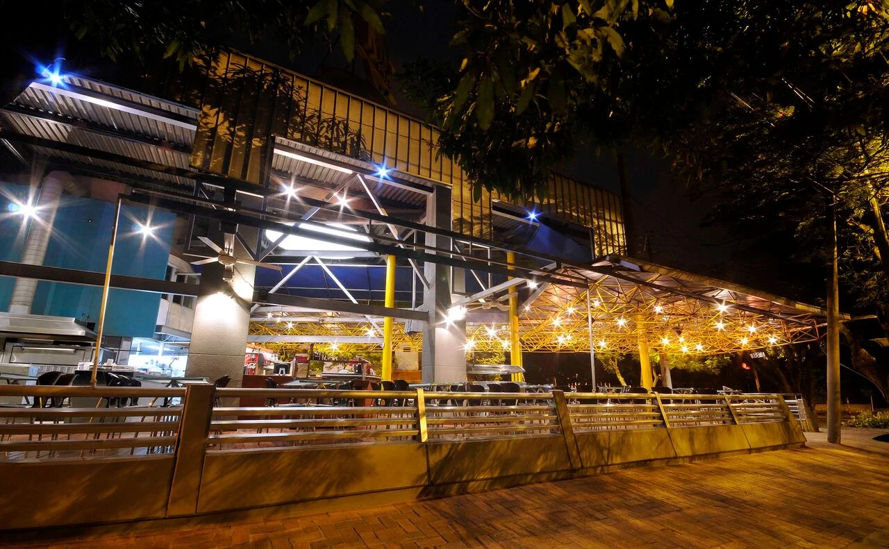 restaurant chain karen s pizza