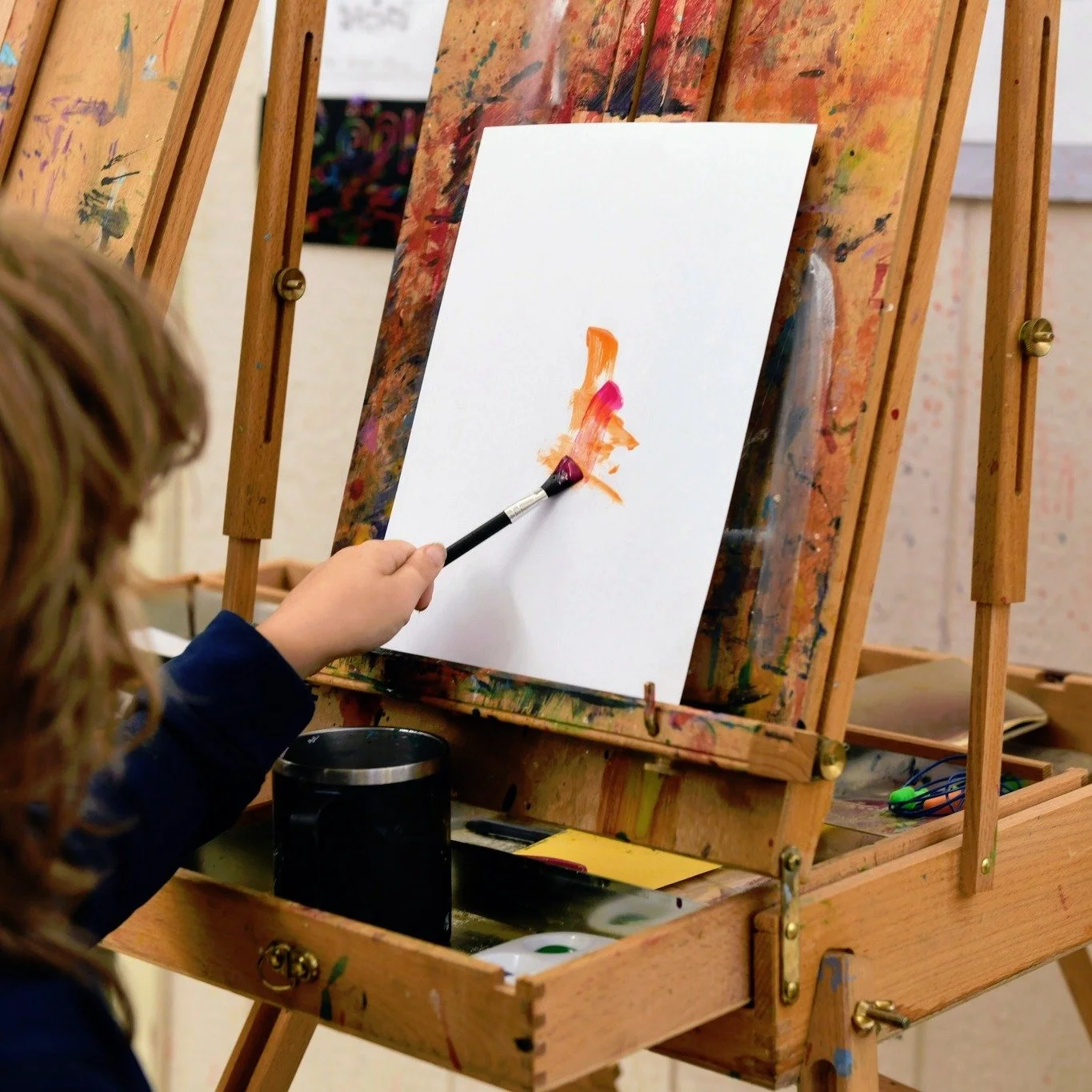 Another incredible week at Alpine Valley School! ✨

From intense four-square matches to our Craft group creating beautiful zentangles, there's always something happening here. A group of students launched their own nail art business, while others dov