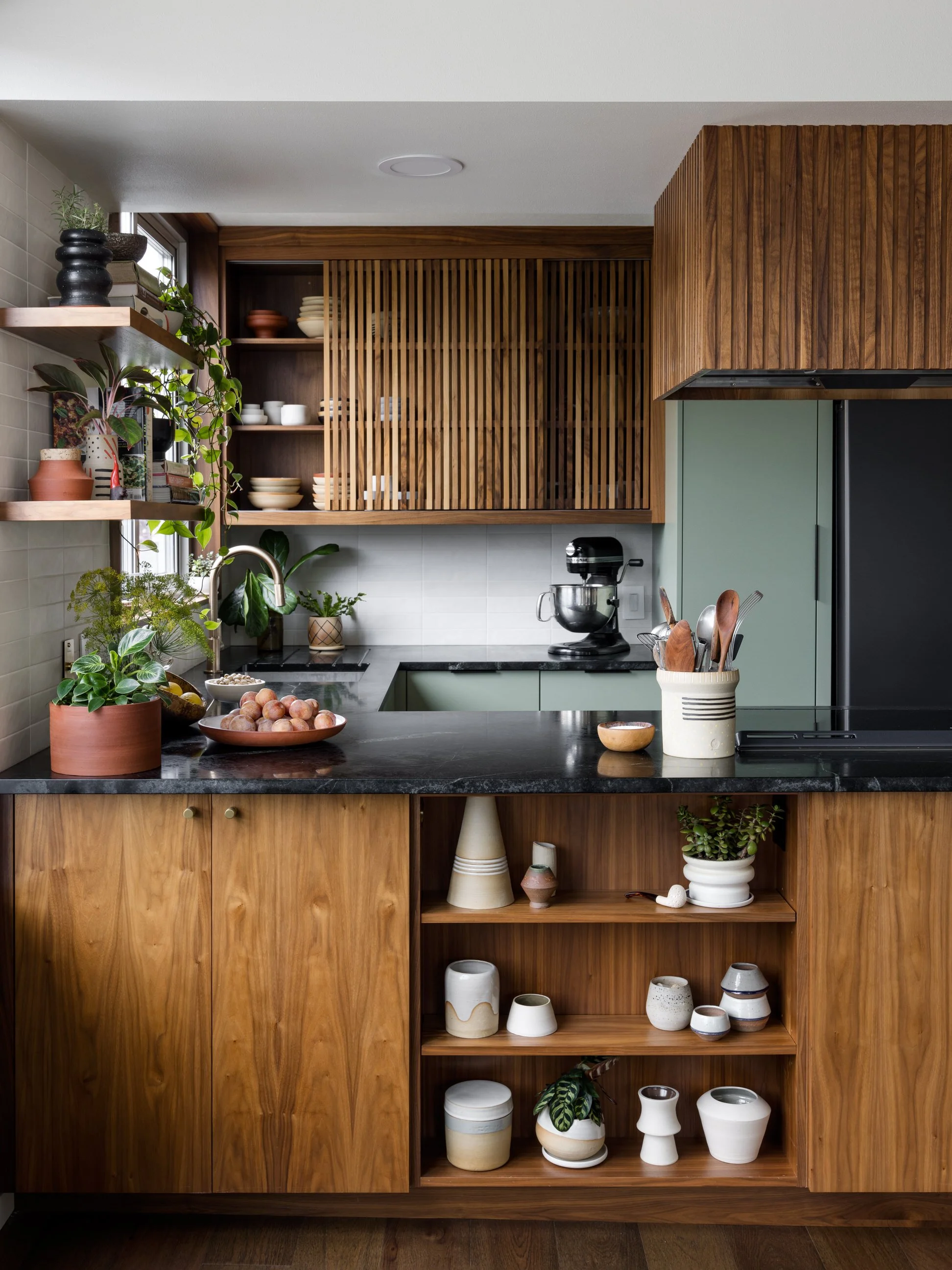 Miranda-Estes-Photography-The Residency Bureau-Condo Kitchen-9.jpg