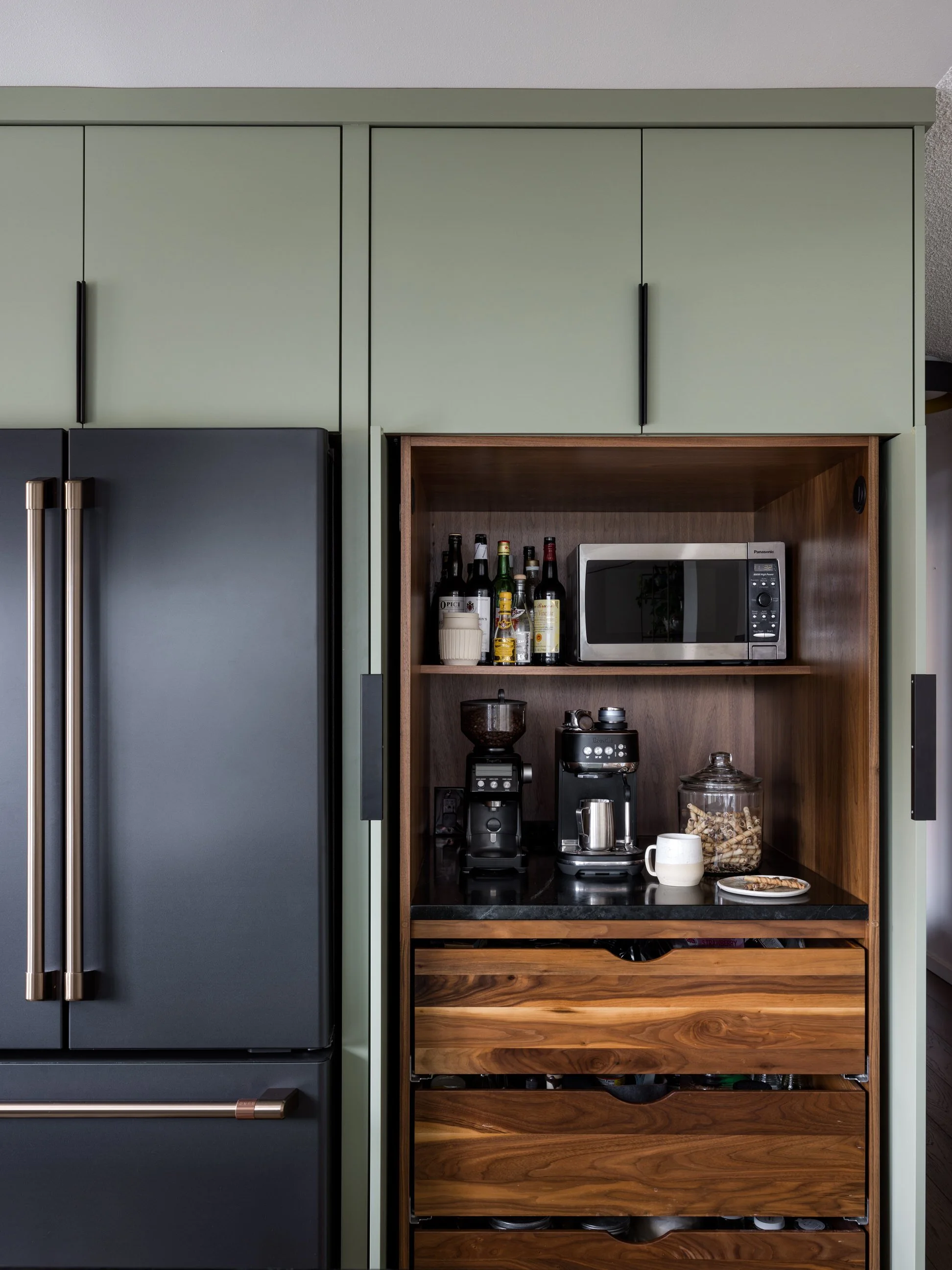 Miranda-Estes-Photography-The Residency Bureau-Condo Kitchen-12.jpg