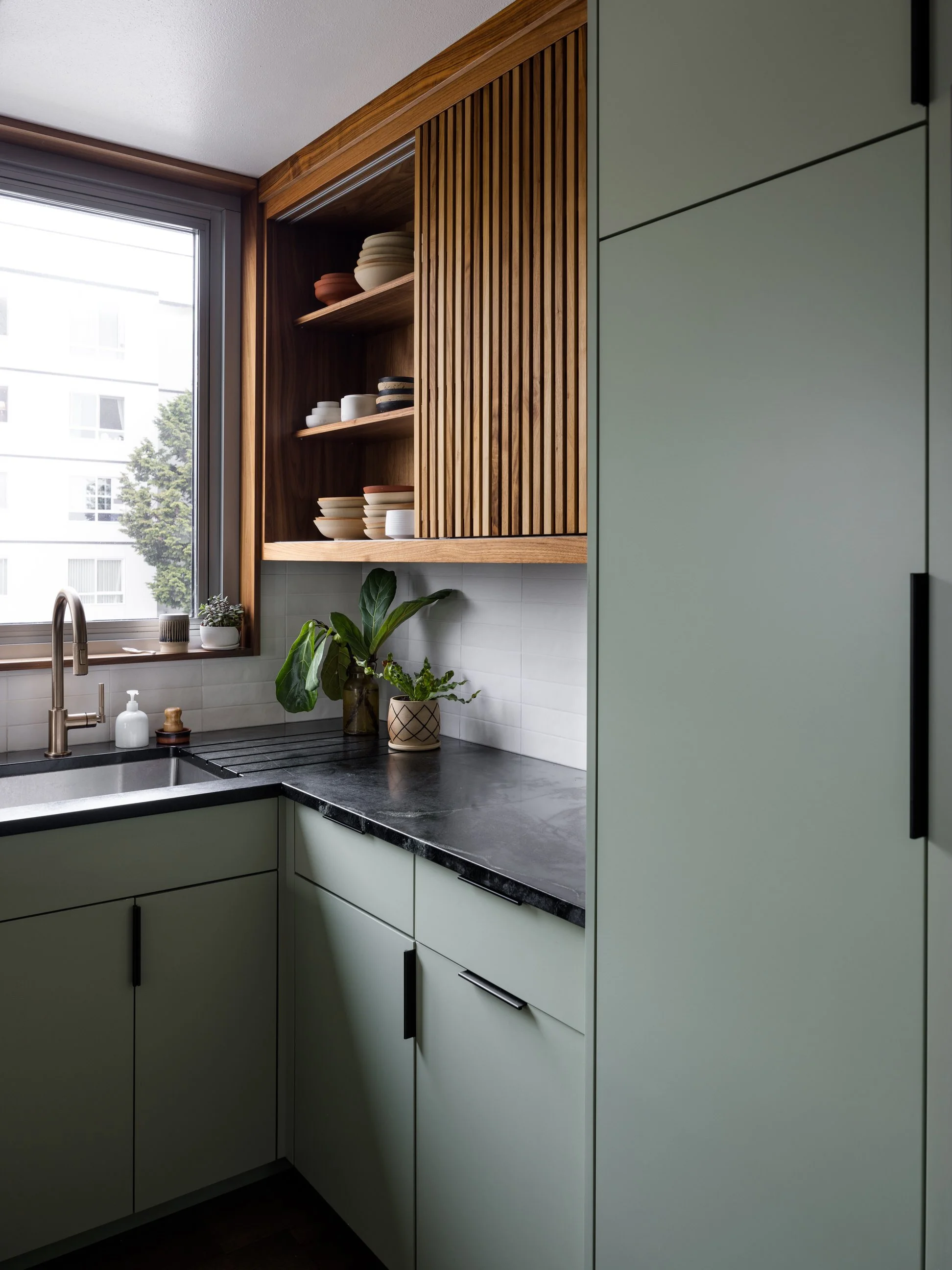 Miranda-Estes-Photography-The Residency Bureau-Condo Kitchen-17.jpg