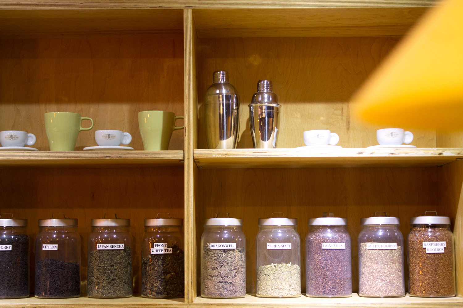 Hanco's brewed tea leaves on shelf display