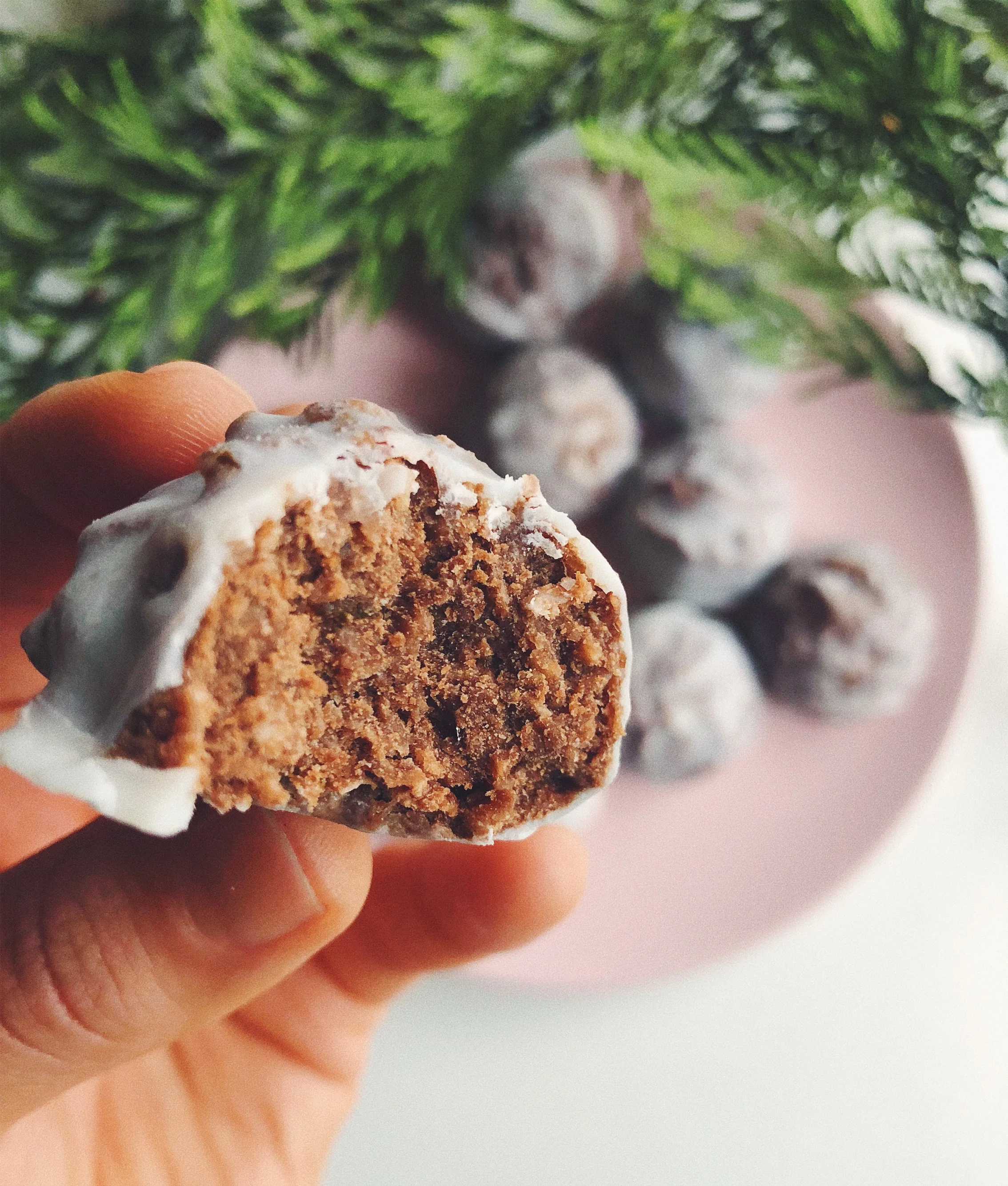 Frosted Chocolate Peppermint Truffles