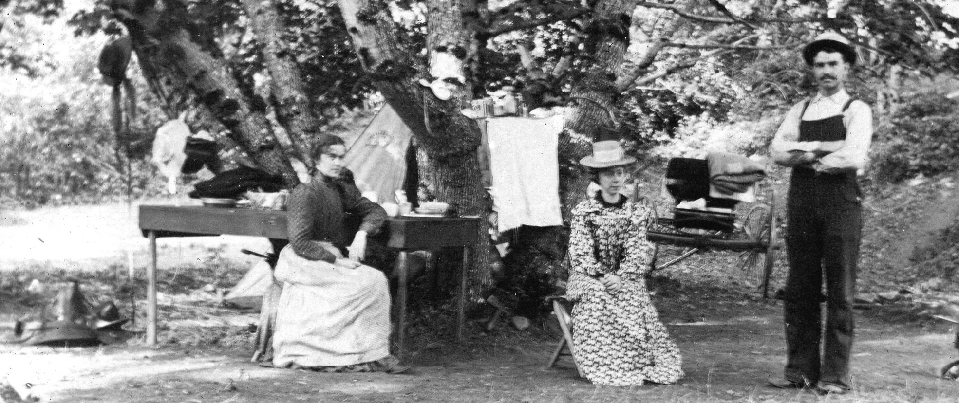 19th Century Camping_Cat.60.20_YD1066F.jpg