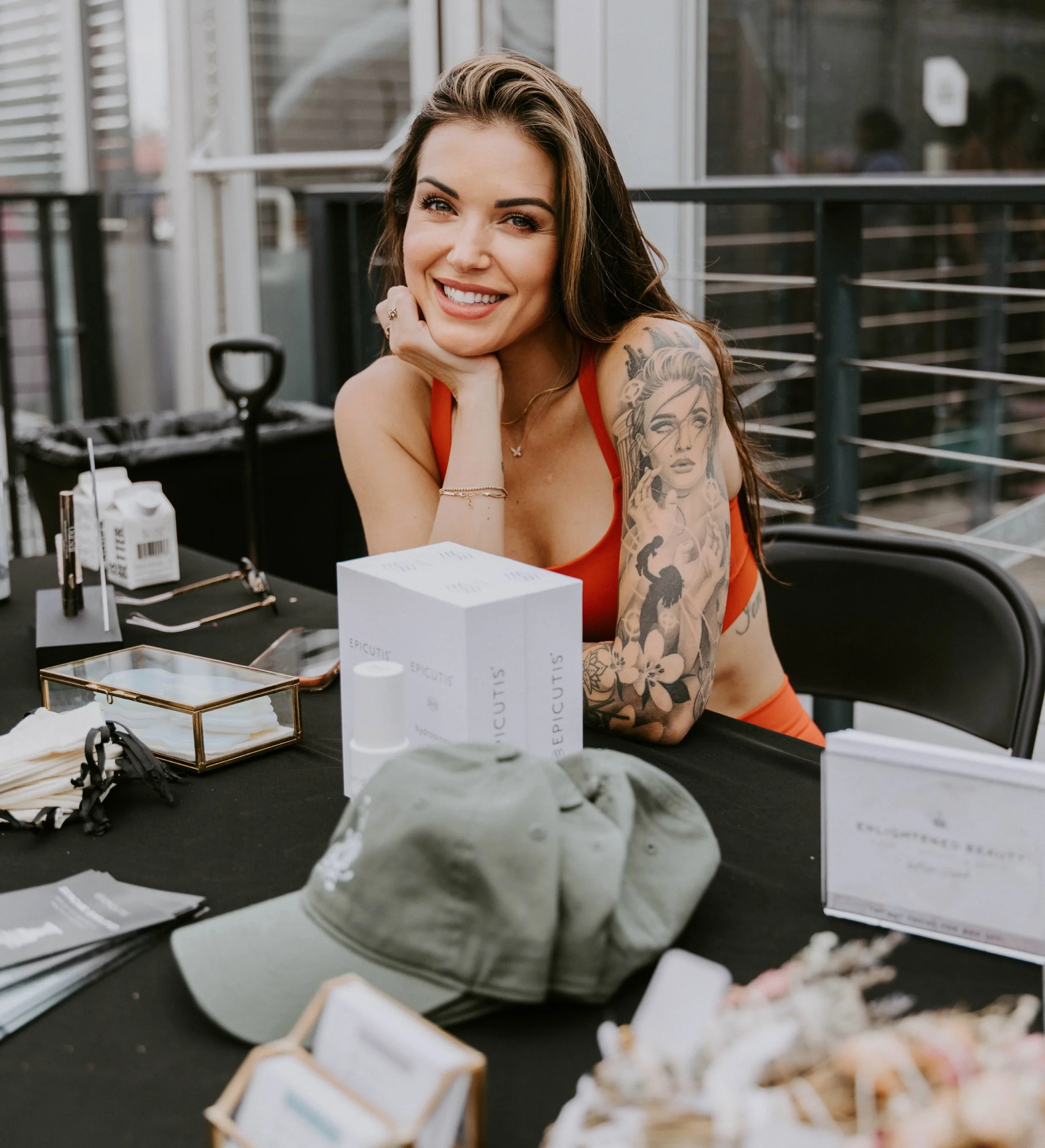 Let me reintroduce myself 💜☪️

I can&rsquo;t believe there are 35,000+ new faces here in just the last 60&ndash;90 days. 🥹 Whether you found me through an acne transformation, an educational reel, or somewhere along the way&hellip; I&rsquo;m SO gla