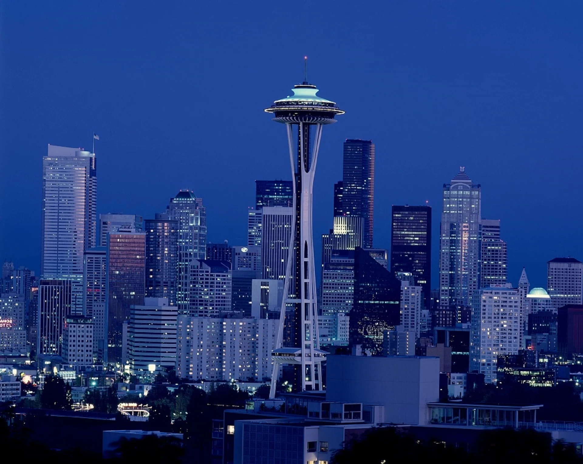 seattle-skyline-14904764209Wo.jpg