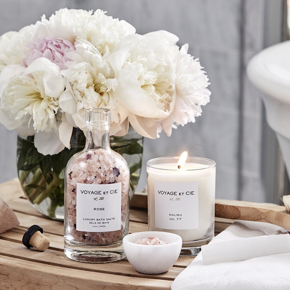 VOYAGE ET CIE