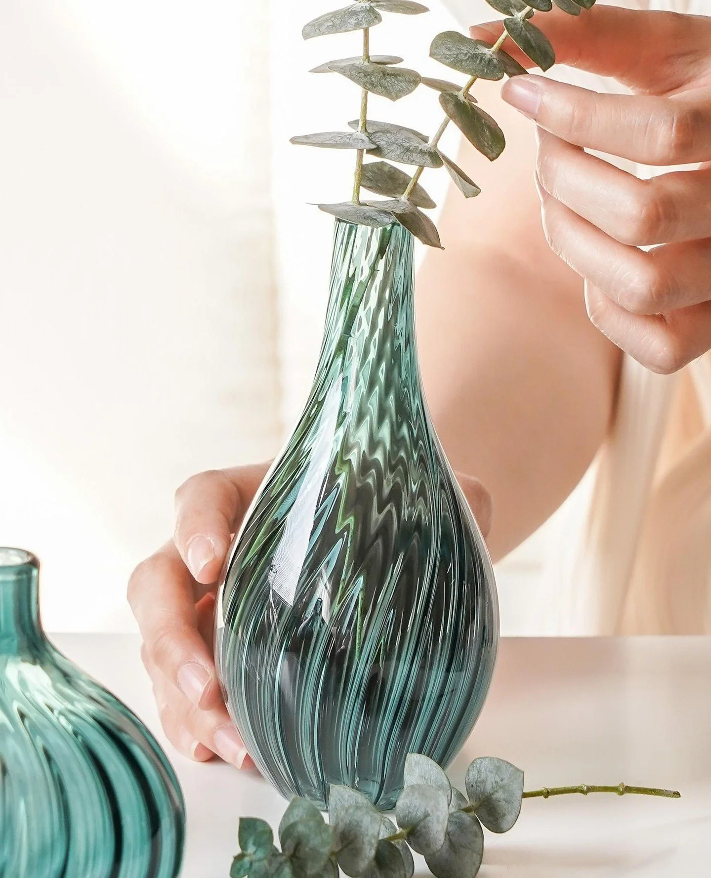 Smartly designed tableware for beauty and purpose. Meet Bomshbee on Shoppe Online now and in-person at our winter show!⁠
⁠
SHOPPE OBJECT⁠
February 1&ndash;3, 2026⁠
New York City⁠
⁠
See you there!⁠