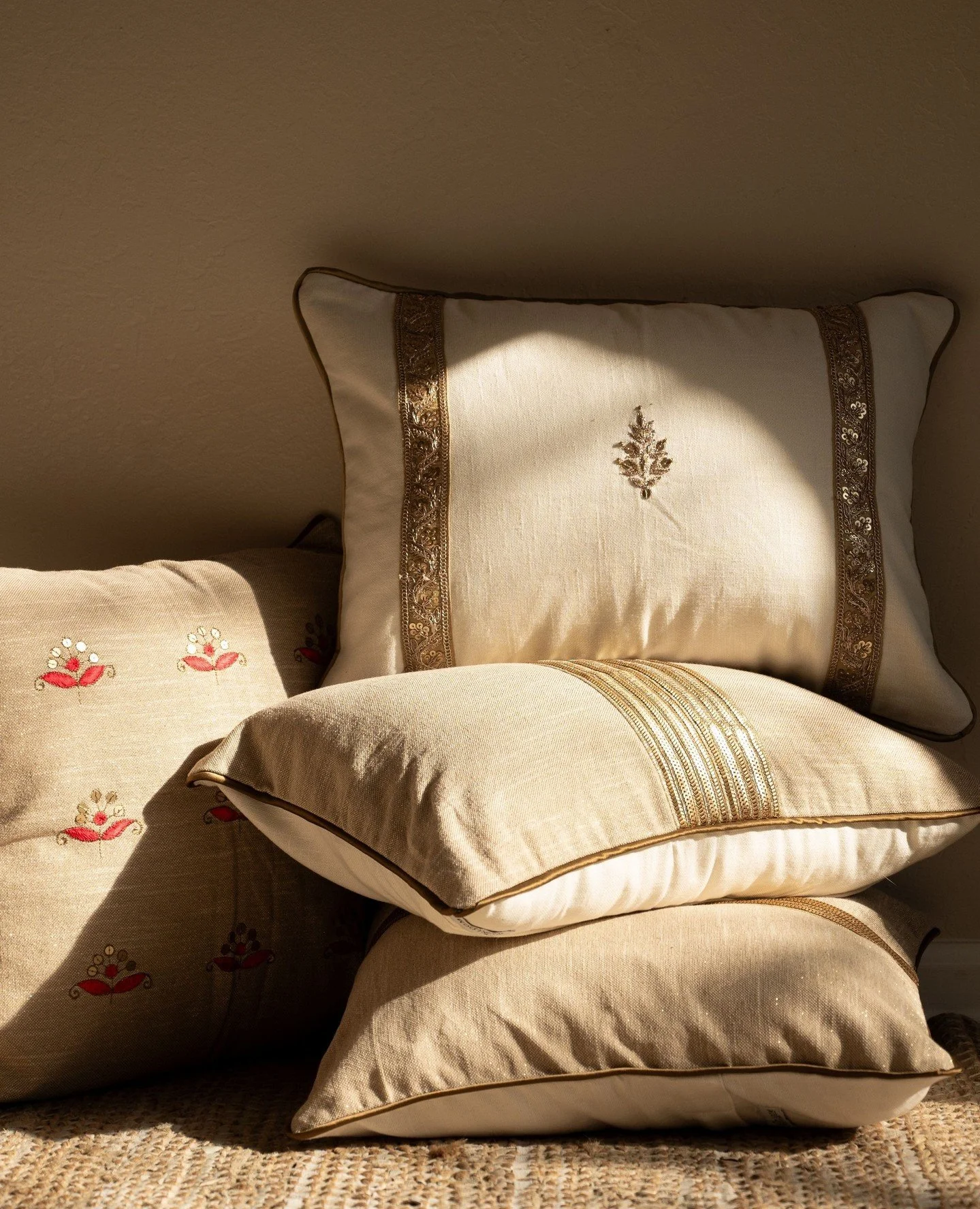 An invitation to pile on the color and texture. A dreamy, textile-forward collection of contemporary craft from @heirloom.nation is coming to our New York show! See you there&hellip;⁠
⁠
SHOPPE OBJECT NEW YORK⁠
February 1&ndash;2, 2026 | 9 AM&ndash;6 