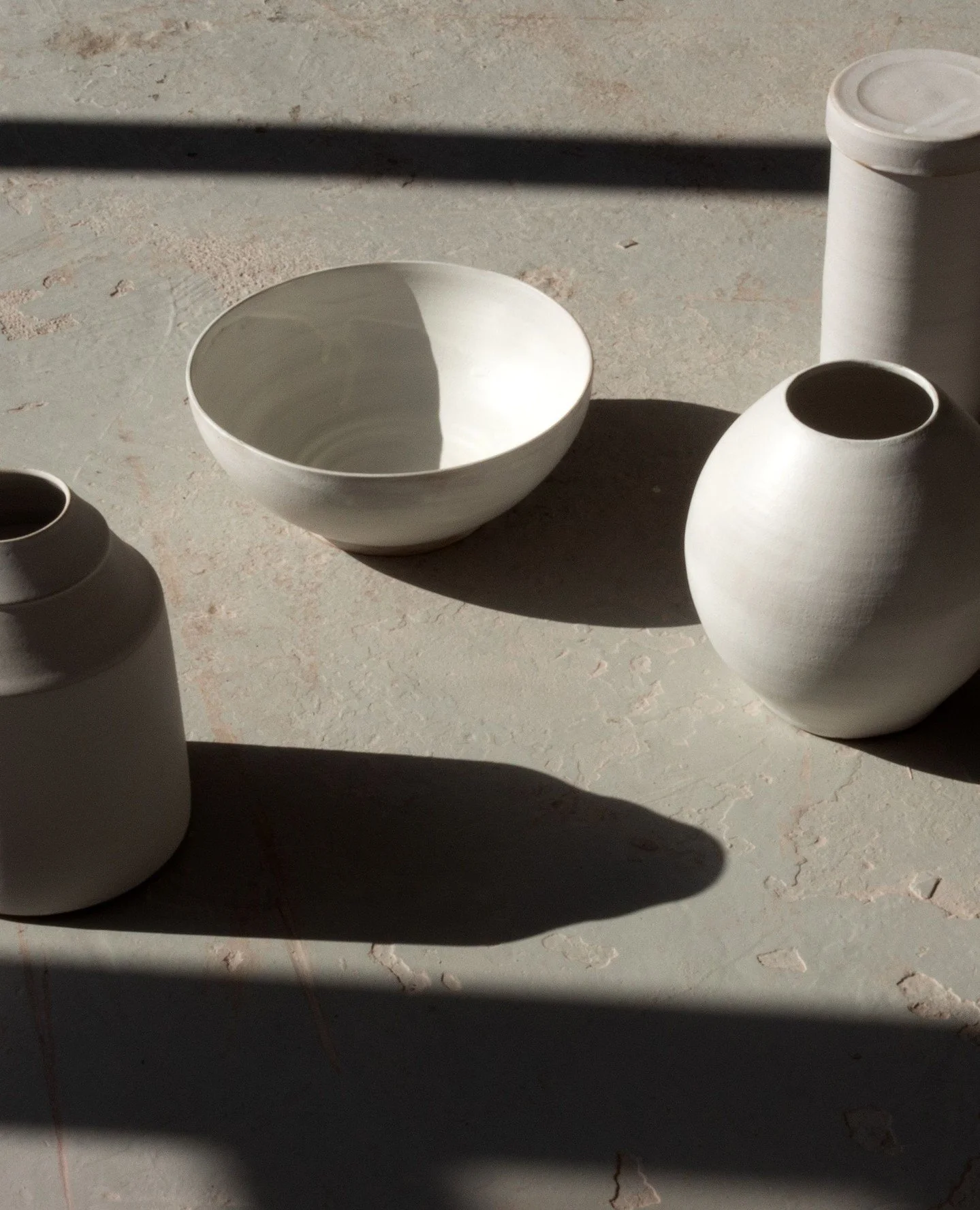 From bright and bold to minimalist and monochrome &mdash; discover the duality in @tracie_hervy ceramics on Shoppe Online. Link in bio!