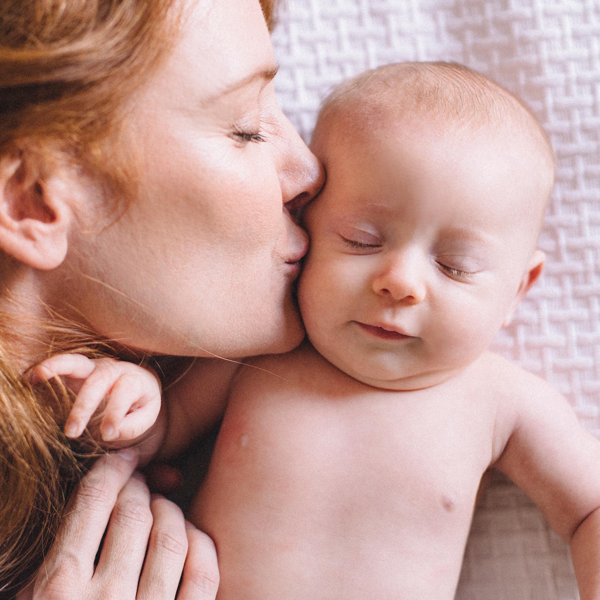 nyc-photographers-NEWBORN-PHOTOSHOOT-10010.jpg