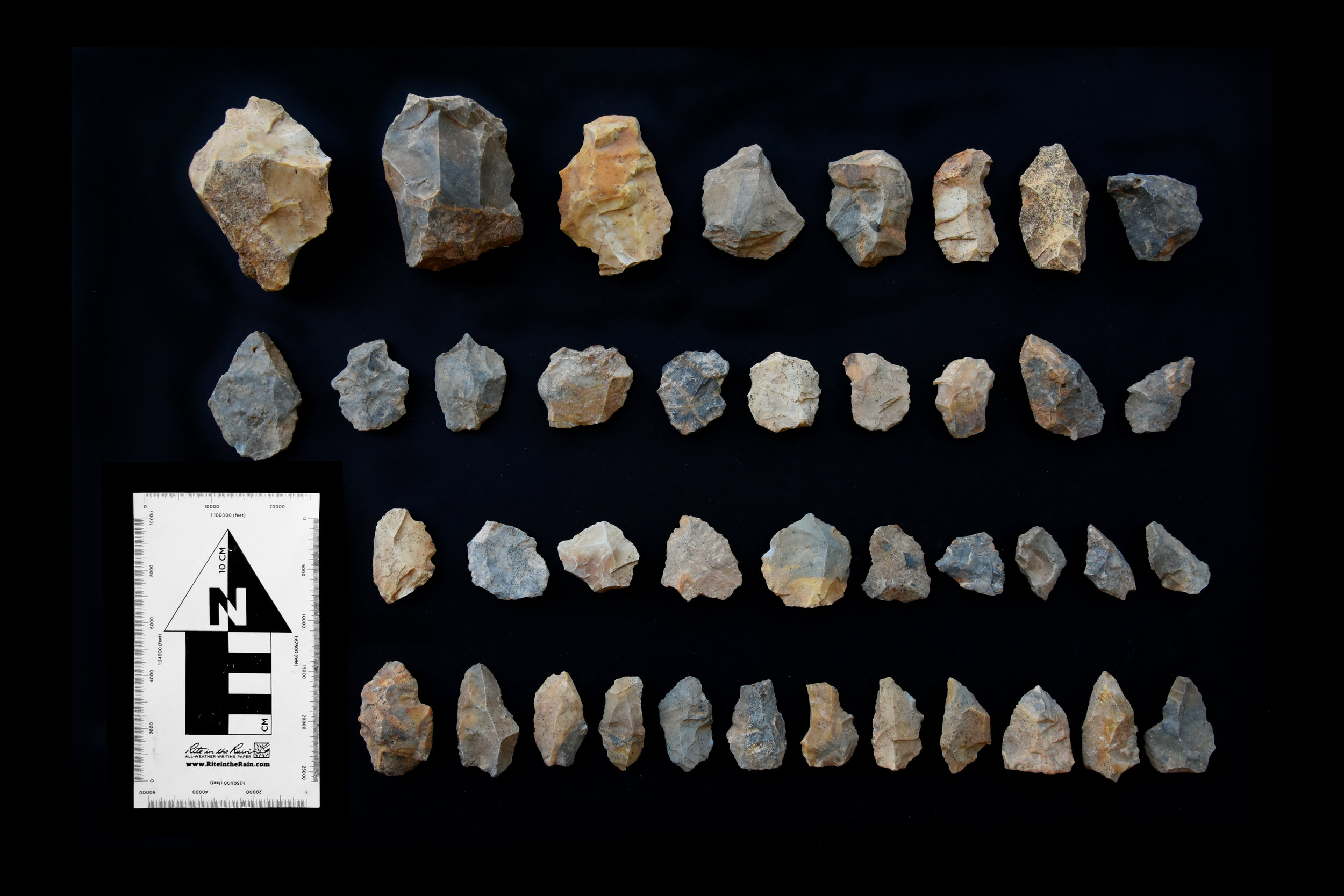 Middle Palaeolithic cores and flake tools