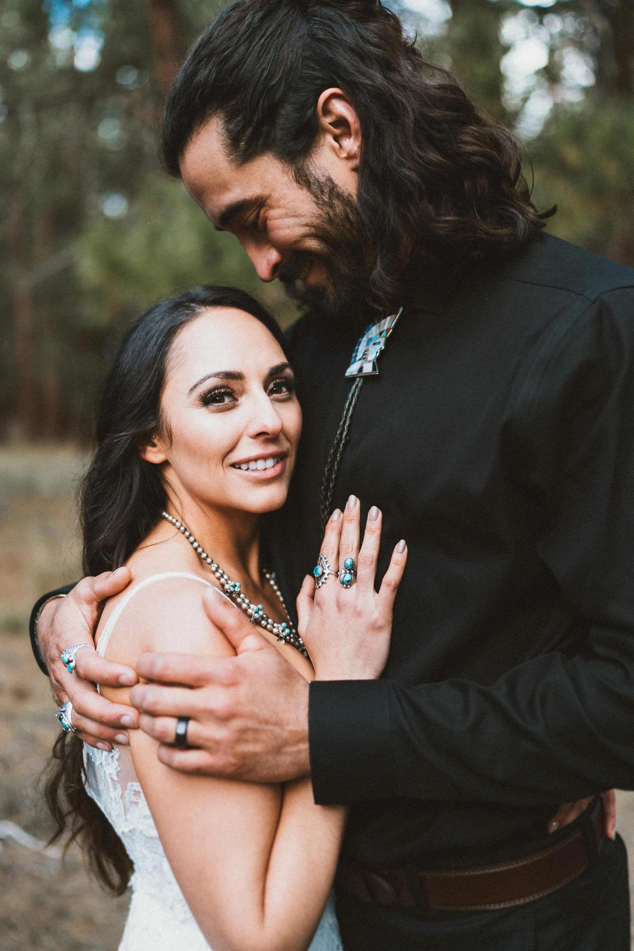TONY-GAMBINO-BEND-OREGON-TRAVELING-WEDDING-PHOTOGRAPHER-FIVEPINE-LODGE_1403.jpg