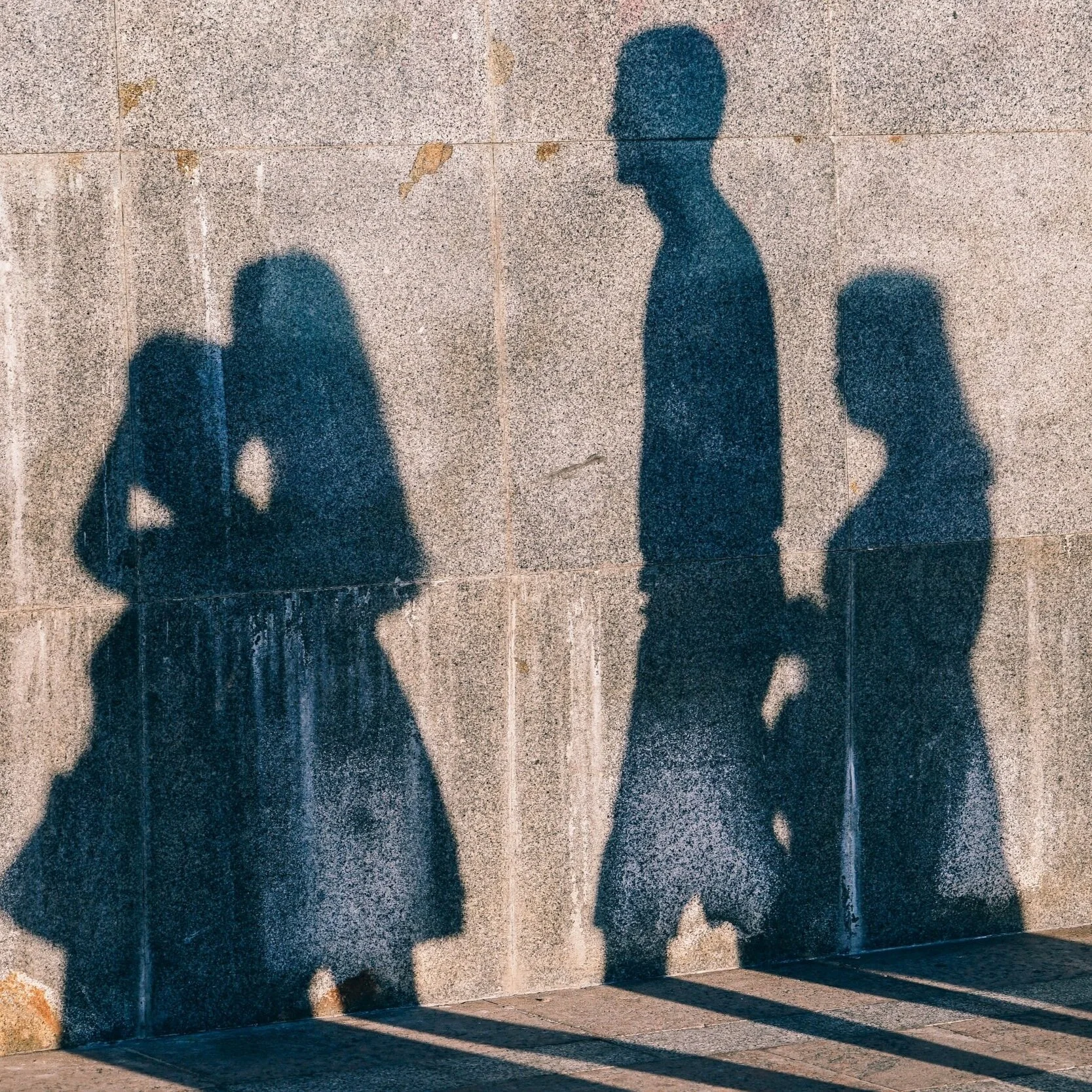 What is the difference between a Migrant, a Refugee and an Asylum Seeker?