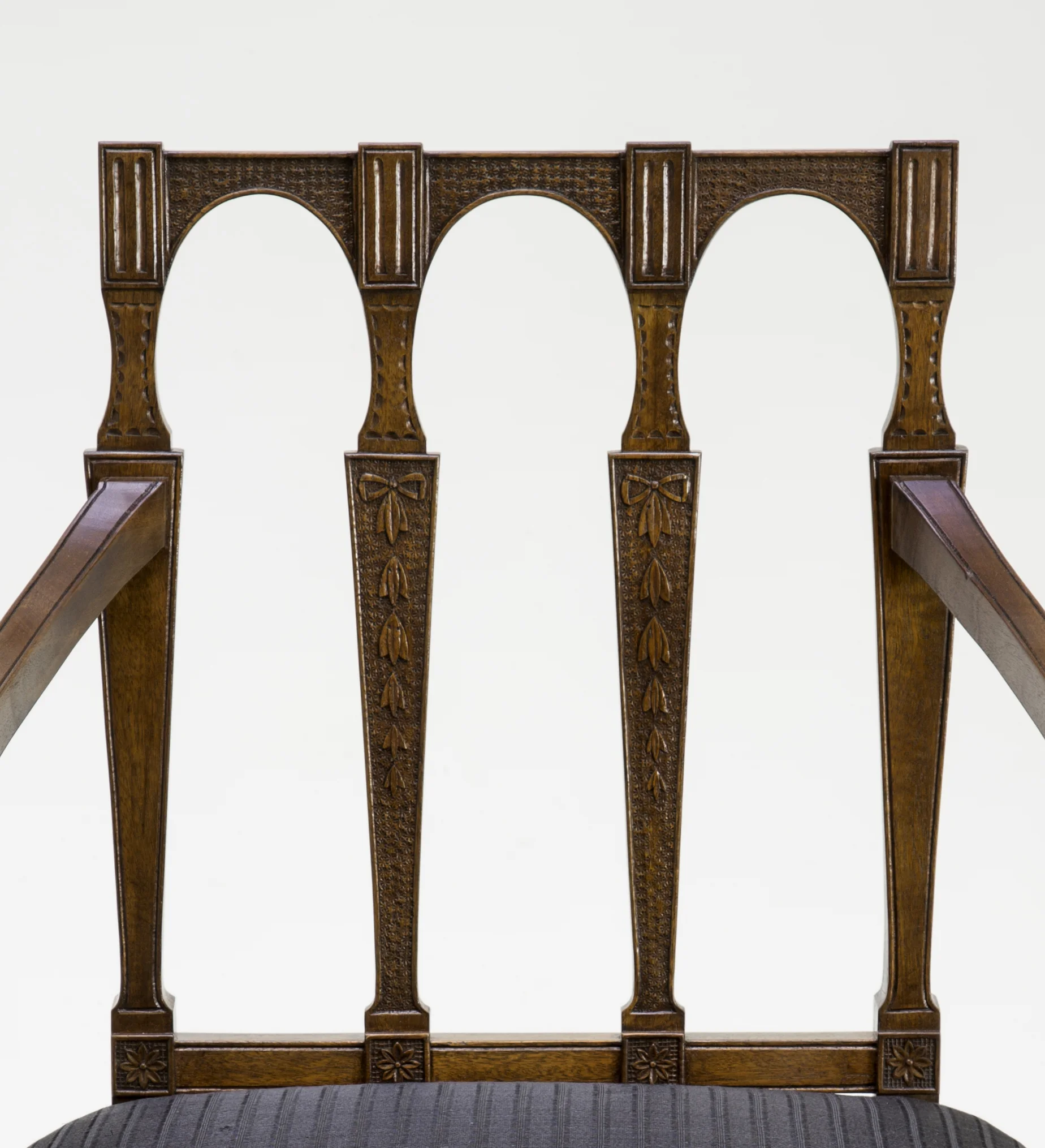 20160322 Seth Capista, Federal arm chair 4.jpg
