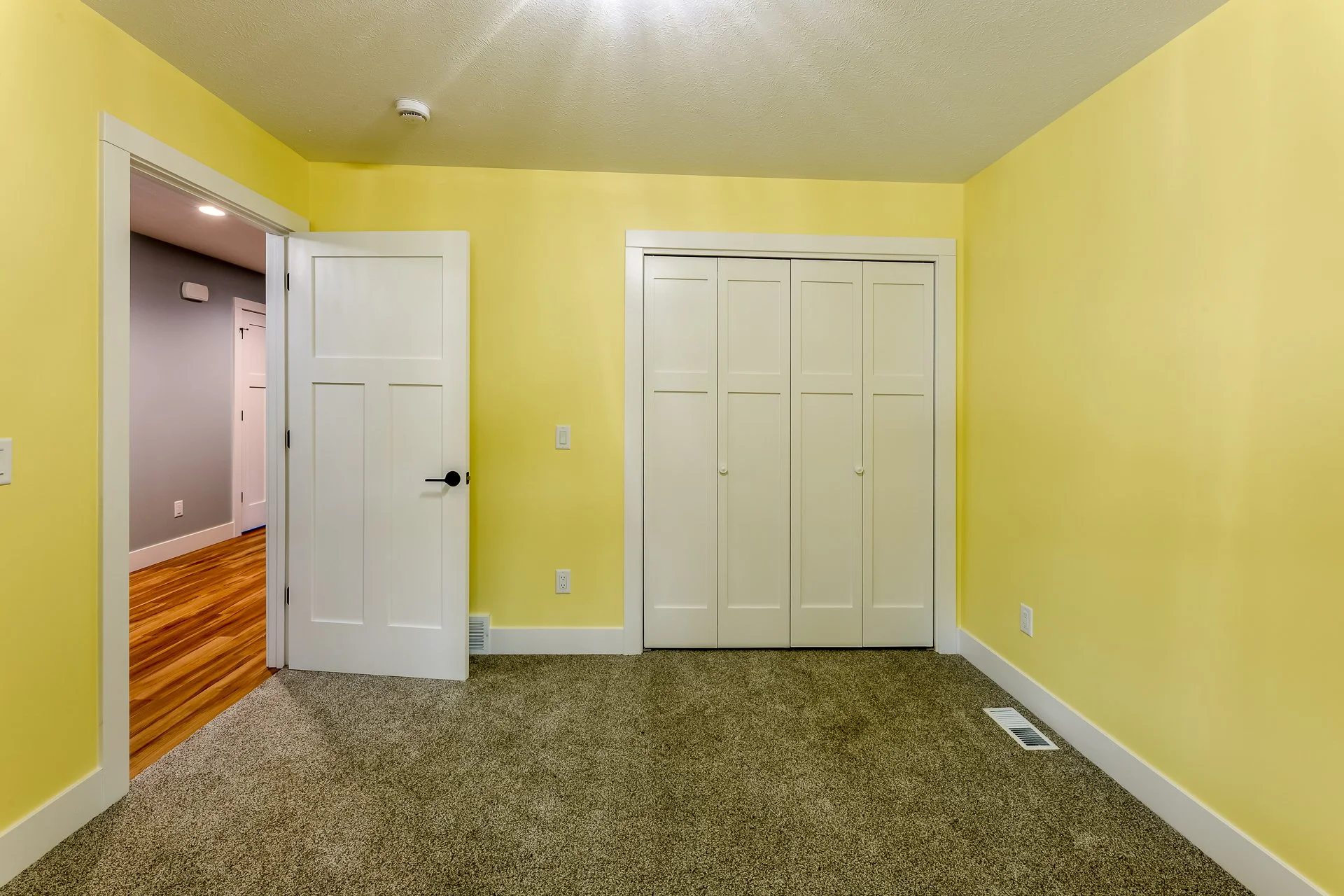 MDB-2114-HDR.jpg