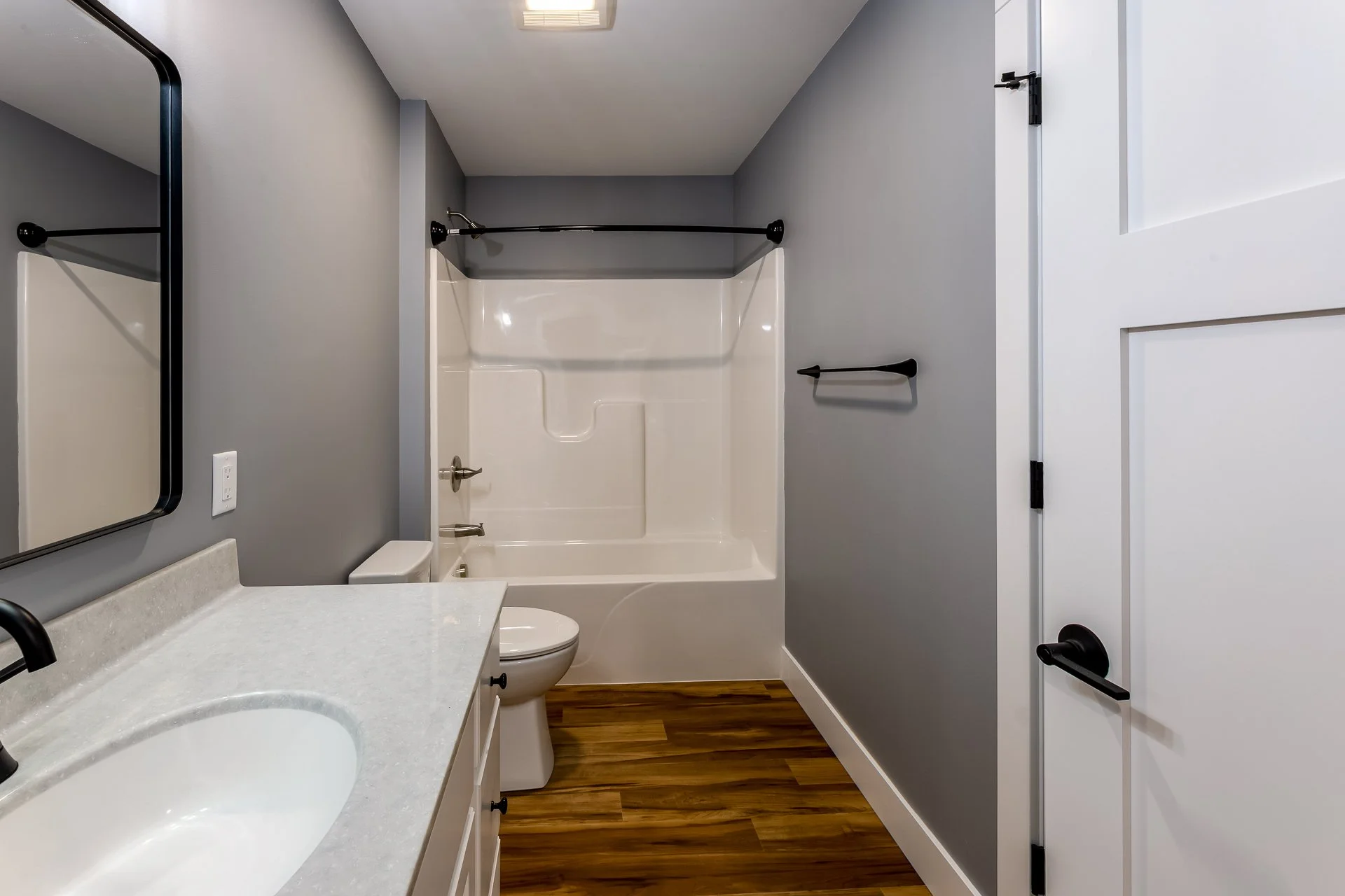 MDB-2129-HDR.jpg