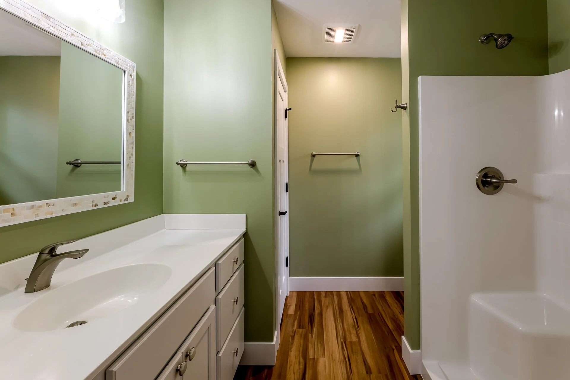 MDB-2171-HDR.jpg