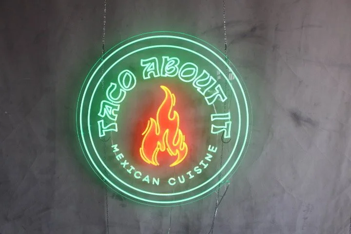 taco-about-it-led-neon-sign.JPG