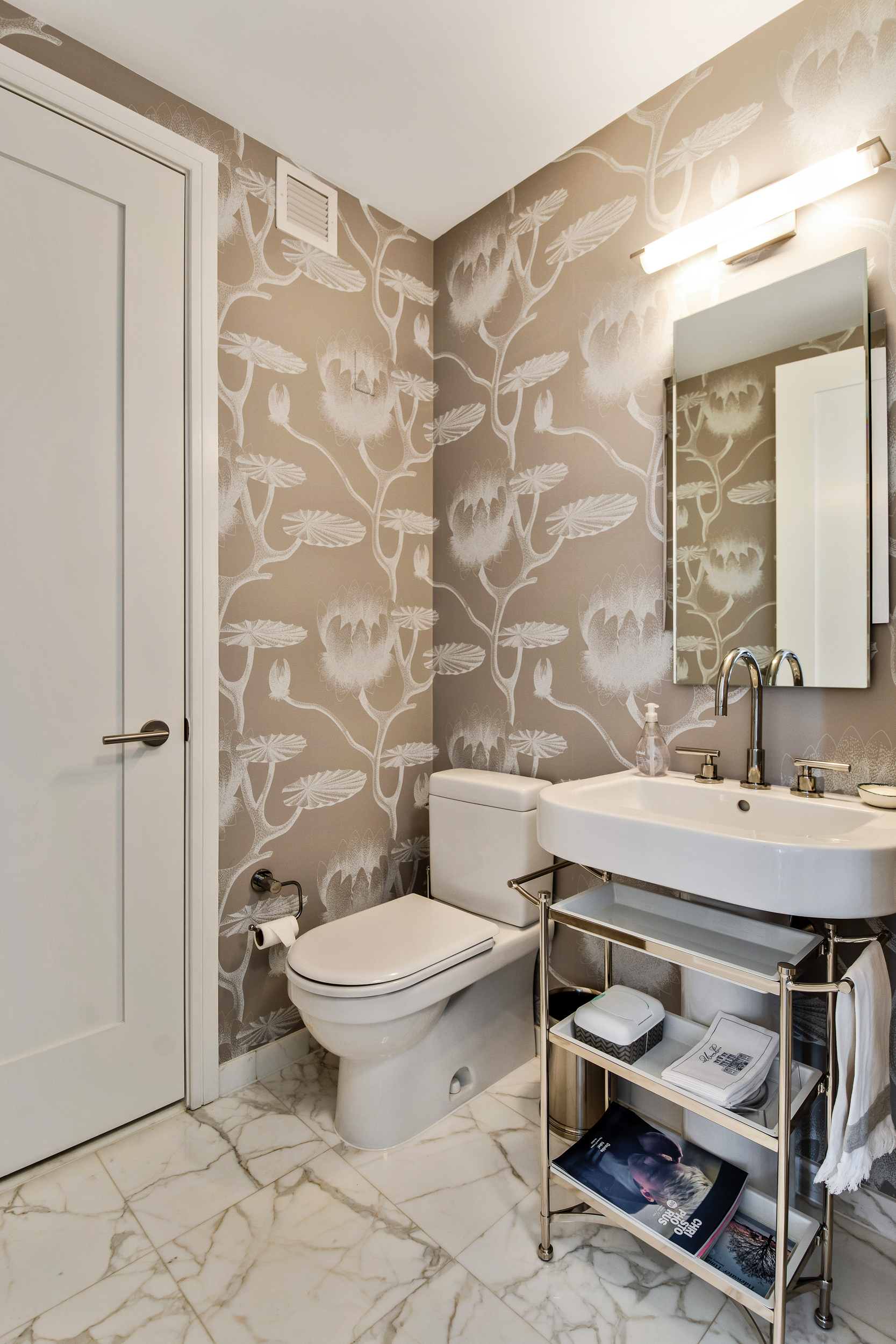 ritz carlton residence 20d powder room.jpg