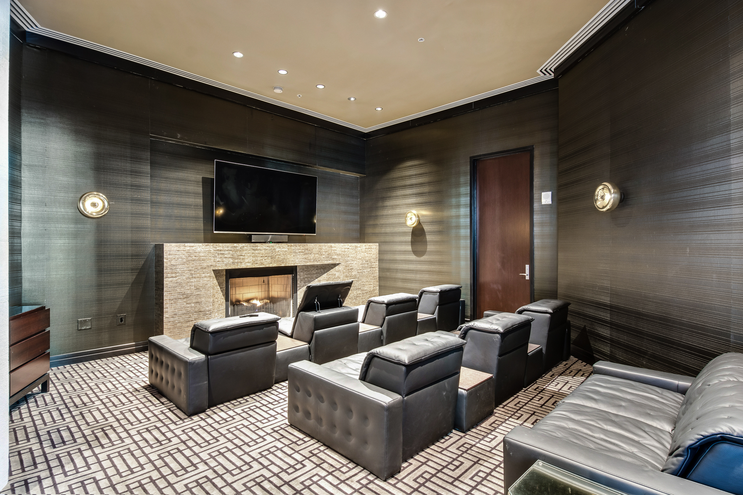 ritz carlton residences amenity level 6.jpg