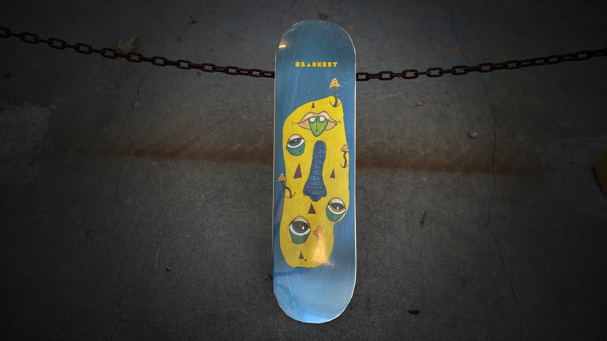 SKATEBOARD // "MAGIC MUSHROOM"