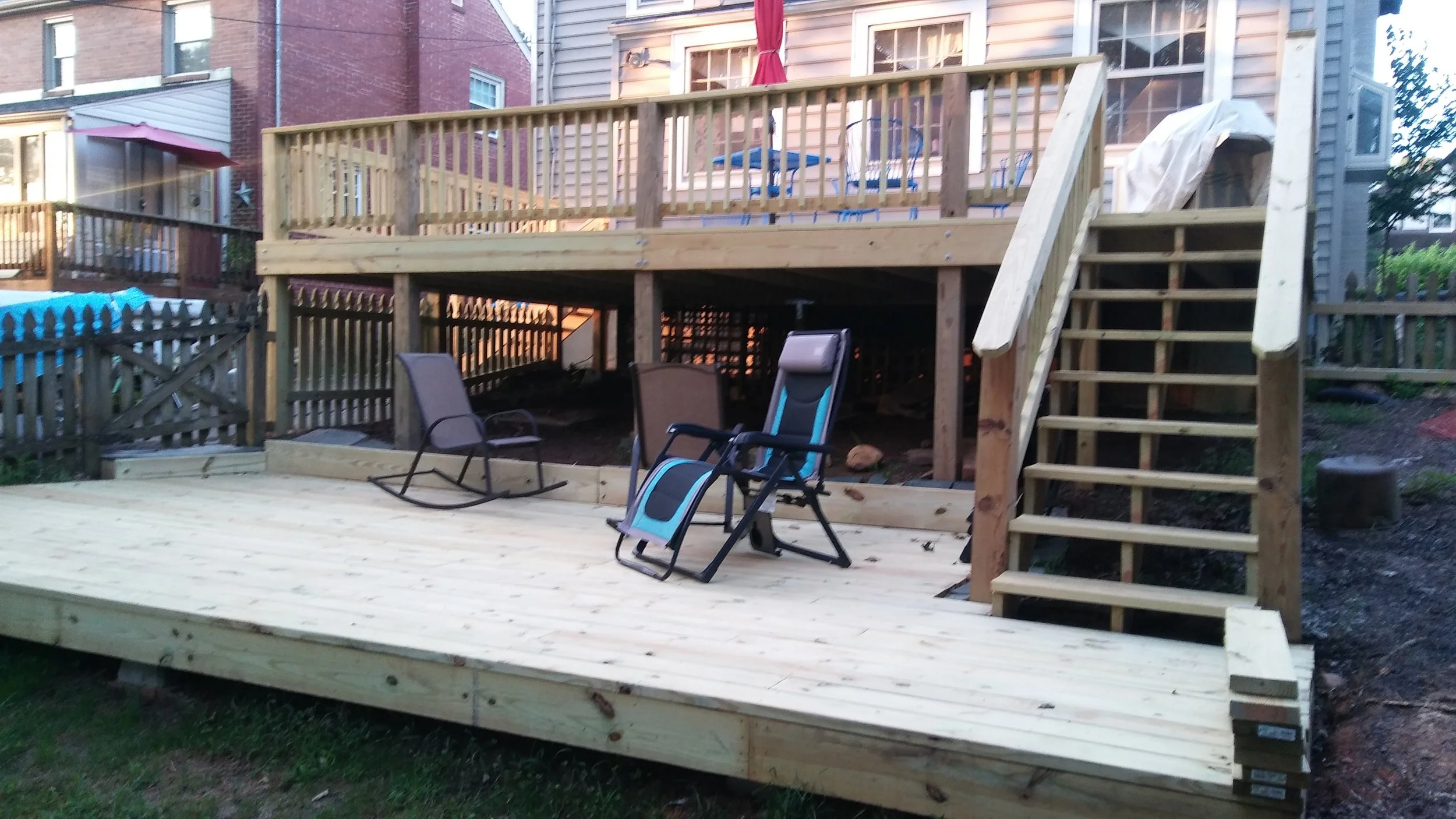 Here is a picture of Clint's summer project - he had other photos, but his phone sucks and refused to upload them... sorry, Mom.
