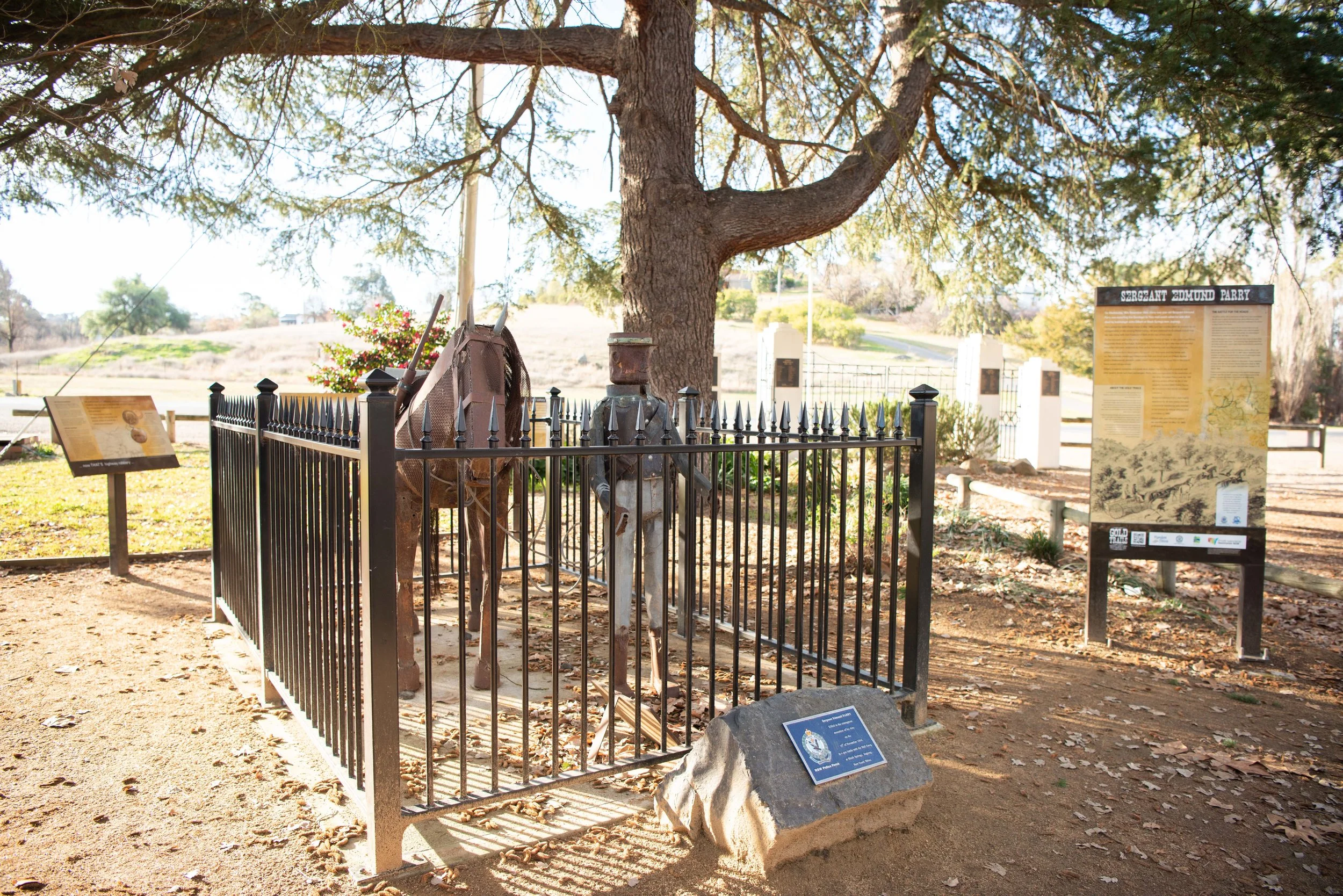 Sgt Edmund Parry Memorial, Jugiong (Riverside Drive, adjacent to car park and public toilets)