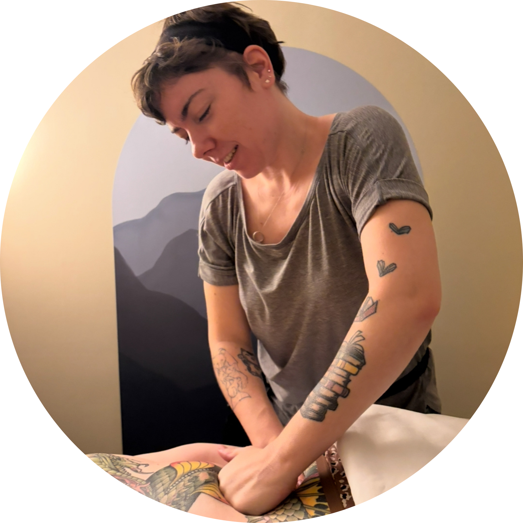 Erin Clarke, LMT