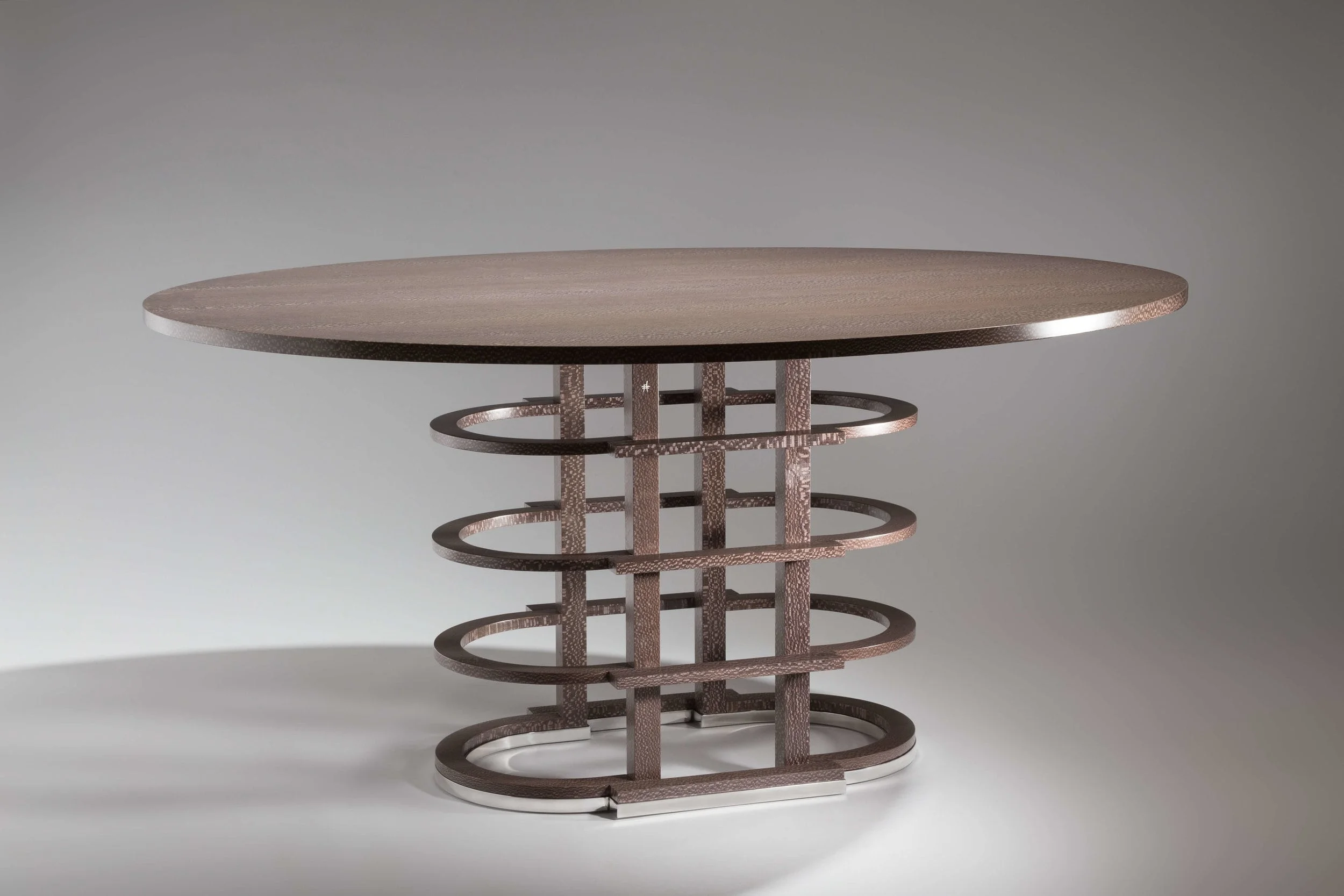 NORMANDIE DINING TABLE