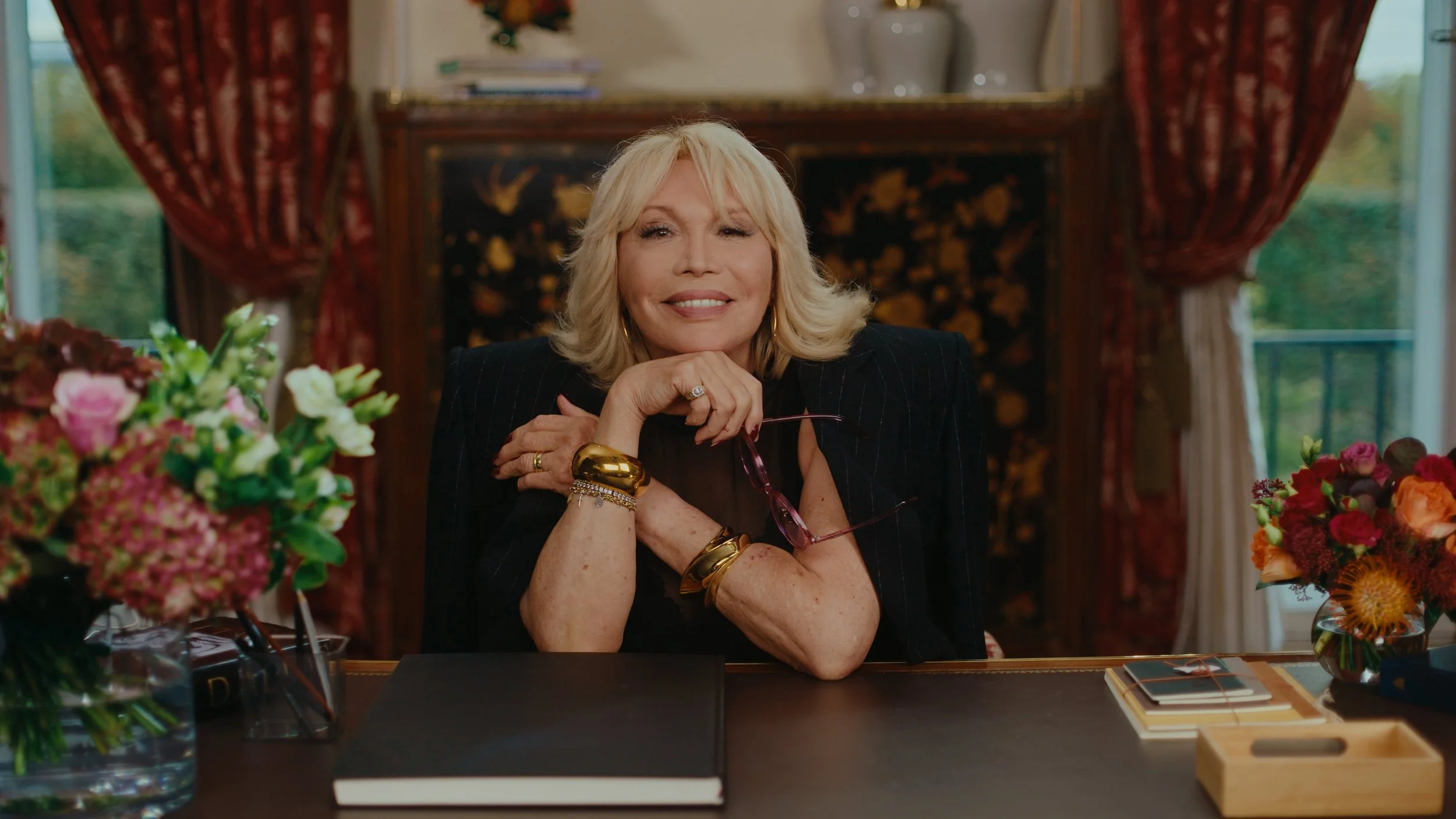 amanda-lear-2_1.10.3.jpg