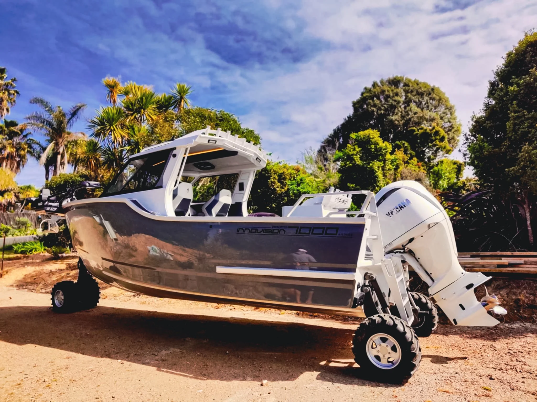 Amphib Waiheke Side View.jpg